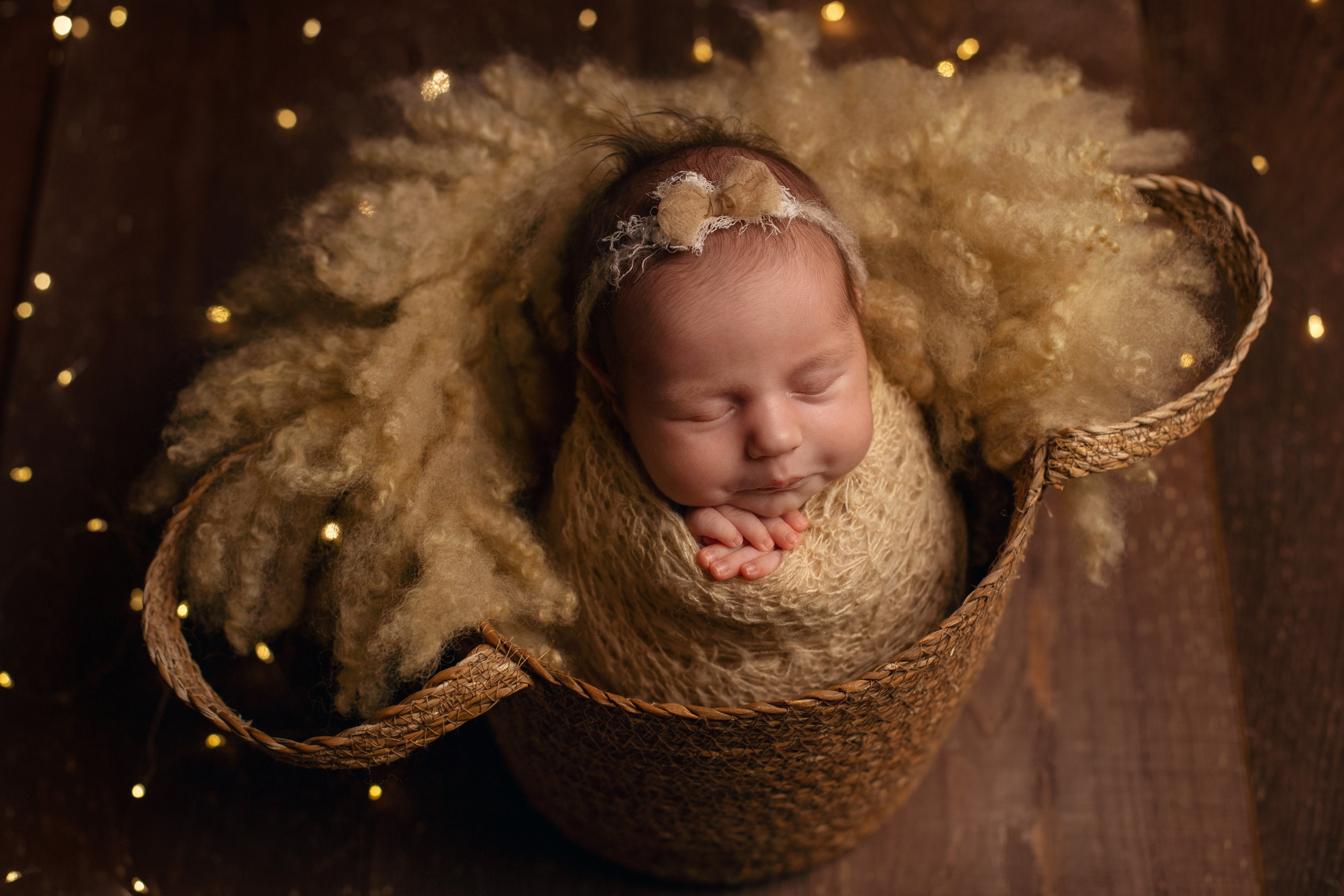 Новорожденные малыши. Фотограф Елена Зуйкова