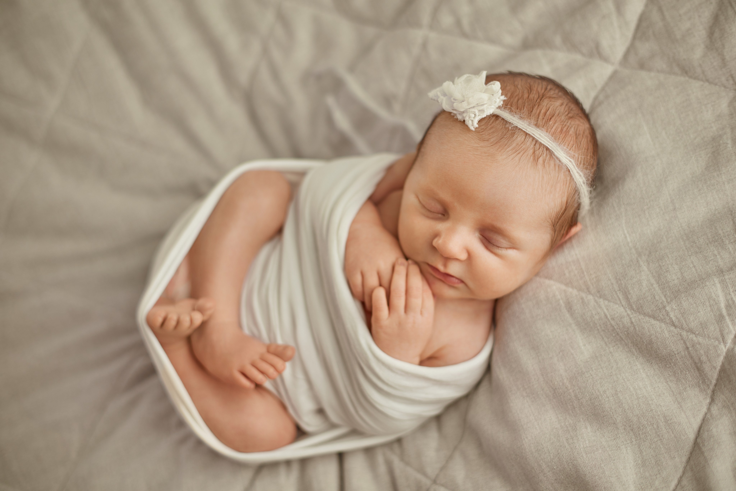 Newborn. Фотограф женского портрета, беременности и материнства Харькова Елена