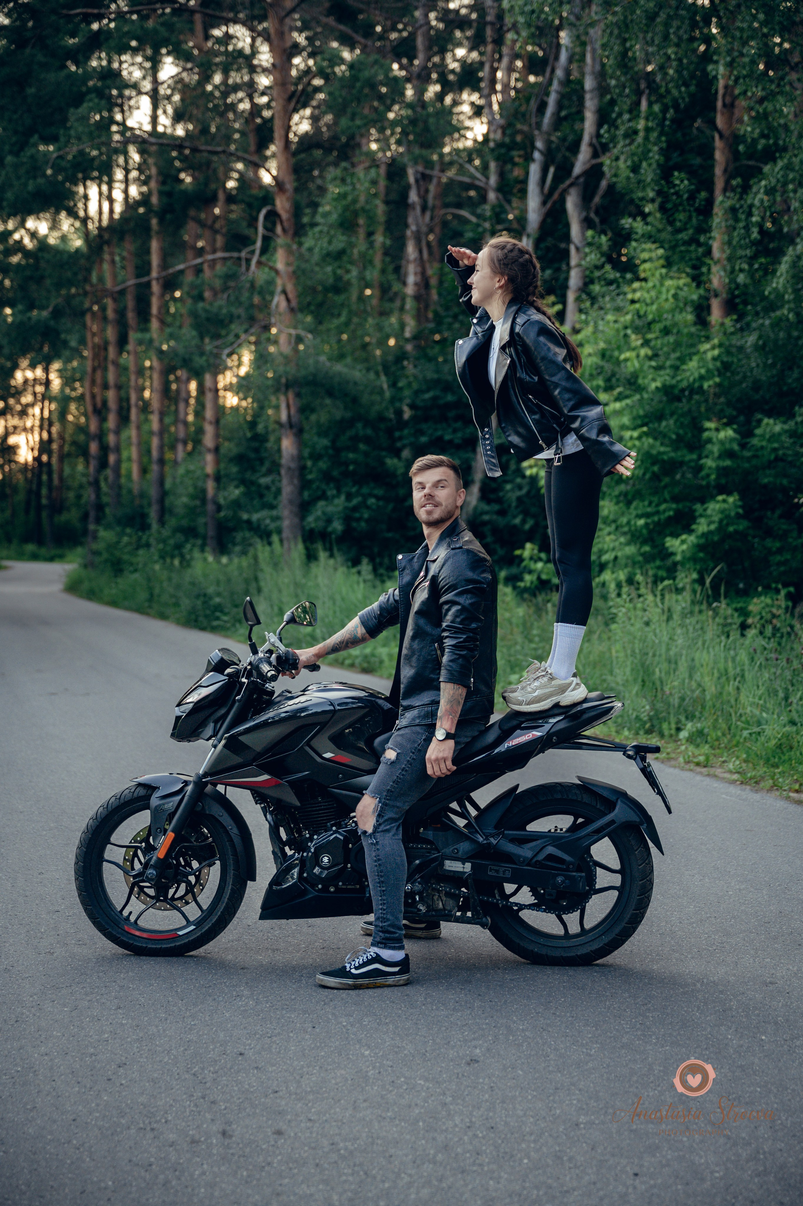 Мотоциклы Любовь и краски Холли. Семейный и детский фотограф в Королеве, Москве и Московской области Строева Анастасия