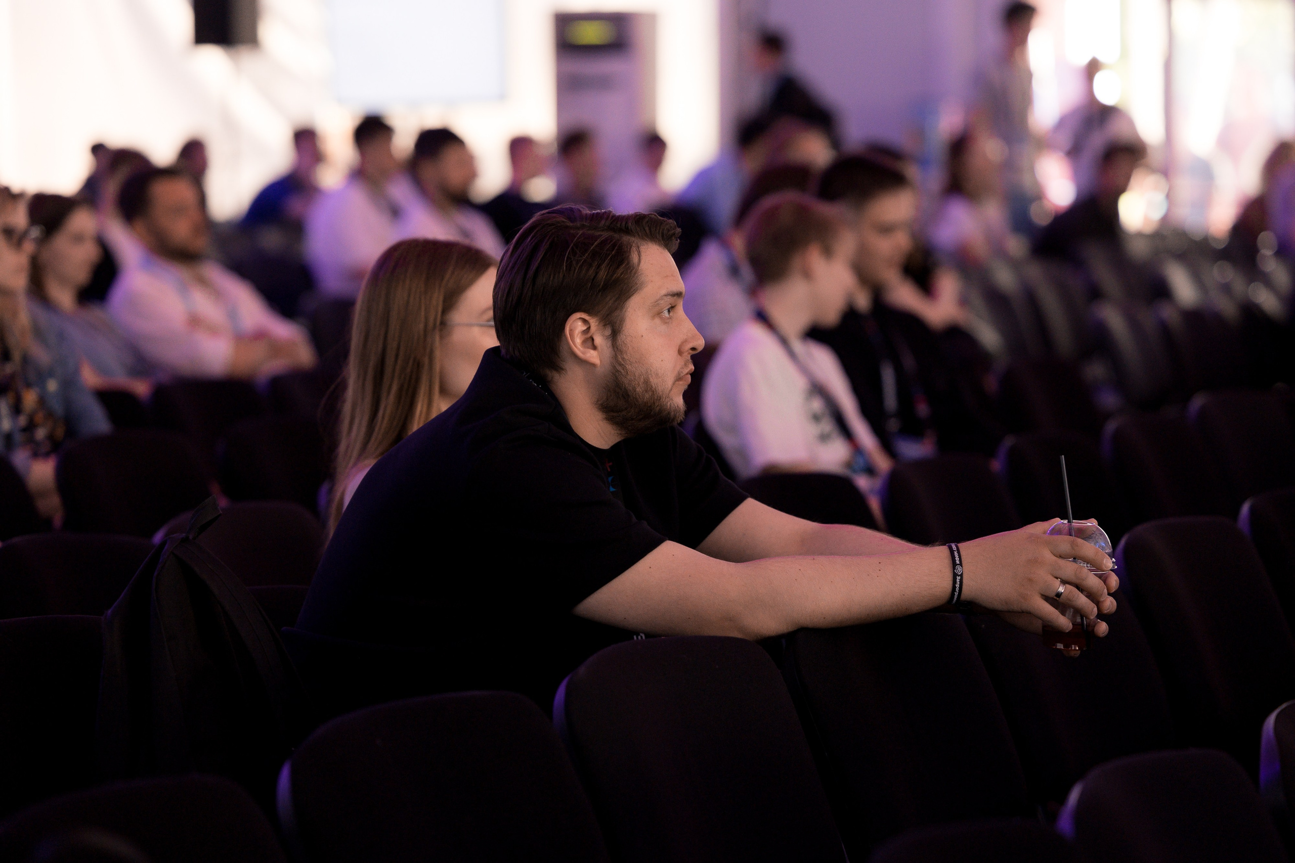 Лужники — Киберфестиваль Positive Hack Days 2. Фотограф Юлия Назарова