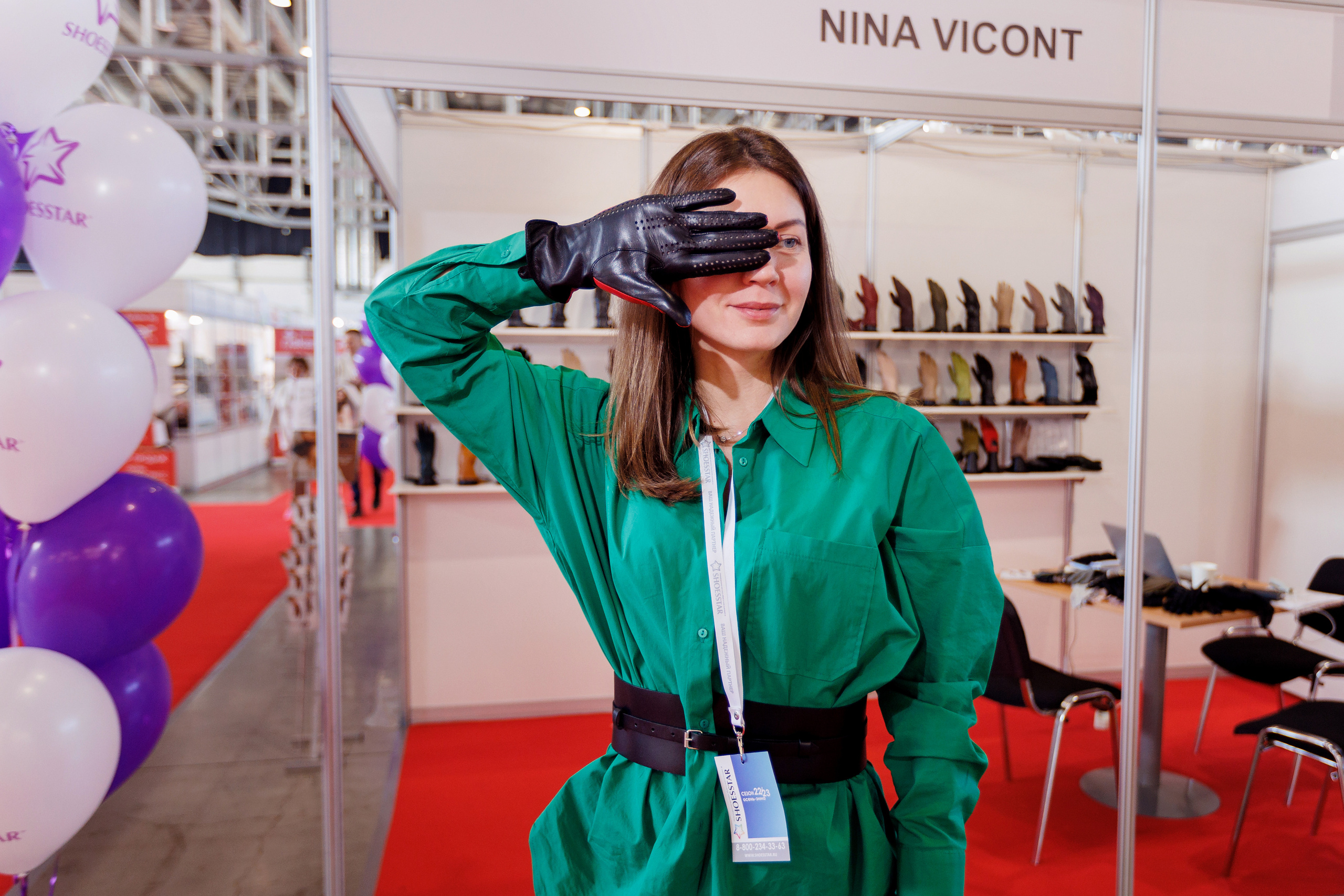 Фотограф на выставку. Контент для бизнеса в Екатеринбурге Полдень Медиа