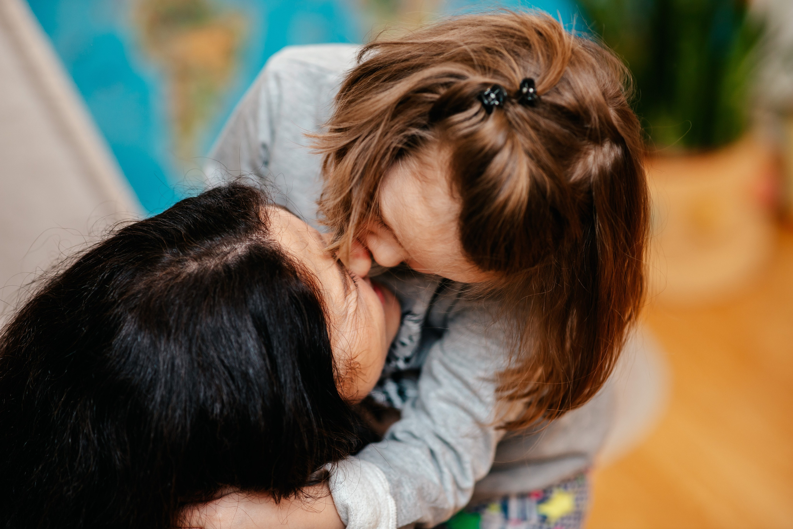 8 марта в Монтессори-саду. Семейный lifestyle фотограф в Санкт-Петербурге Людмила Пахомова