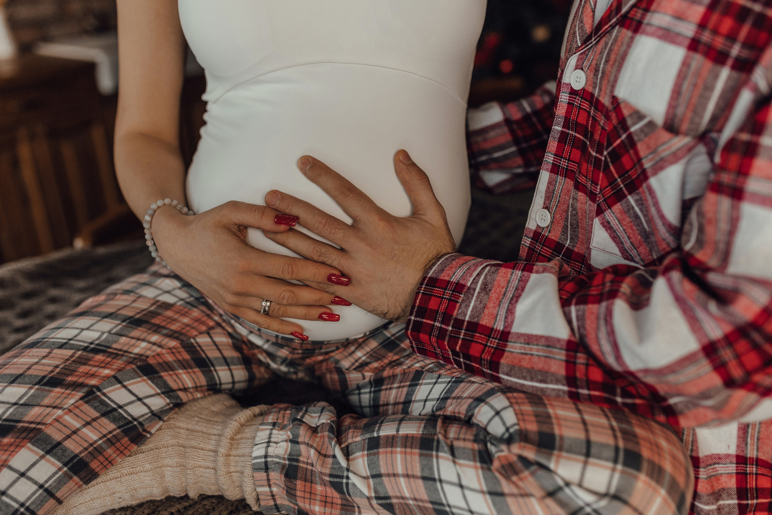 новогодняя фотосессия беременности в студии мимика шале