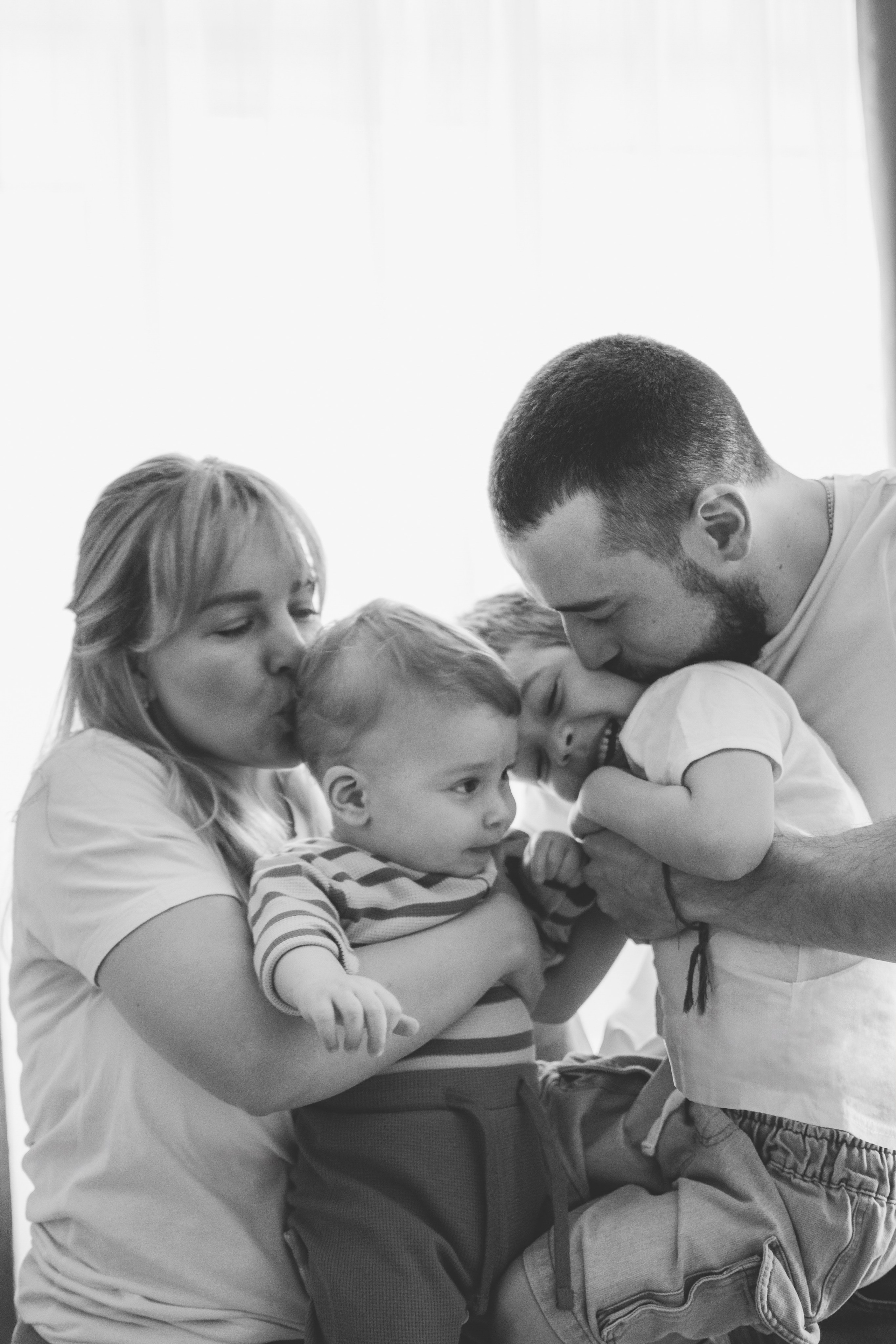 Годовасие в кругу семьи. Семейный и свадебный фотограф Губкинский и Ставрополь