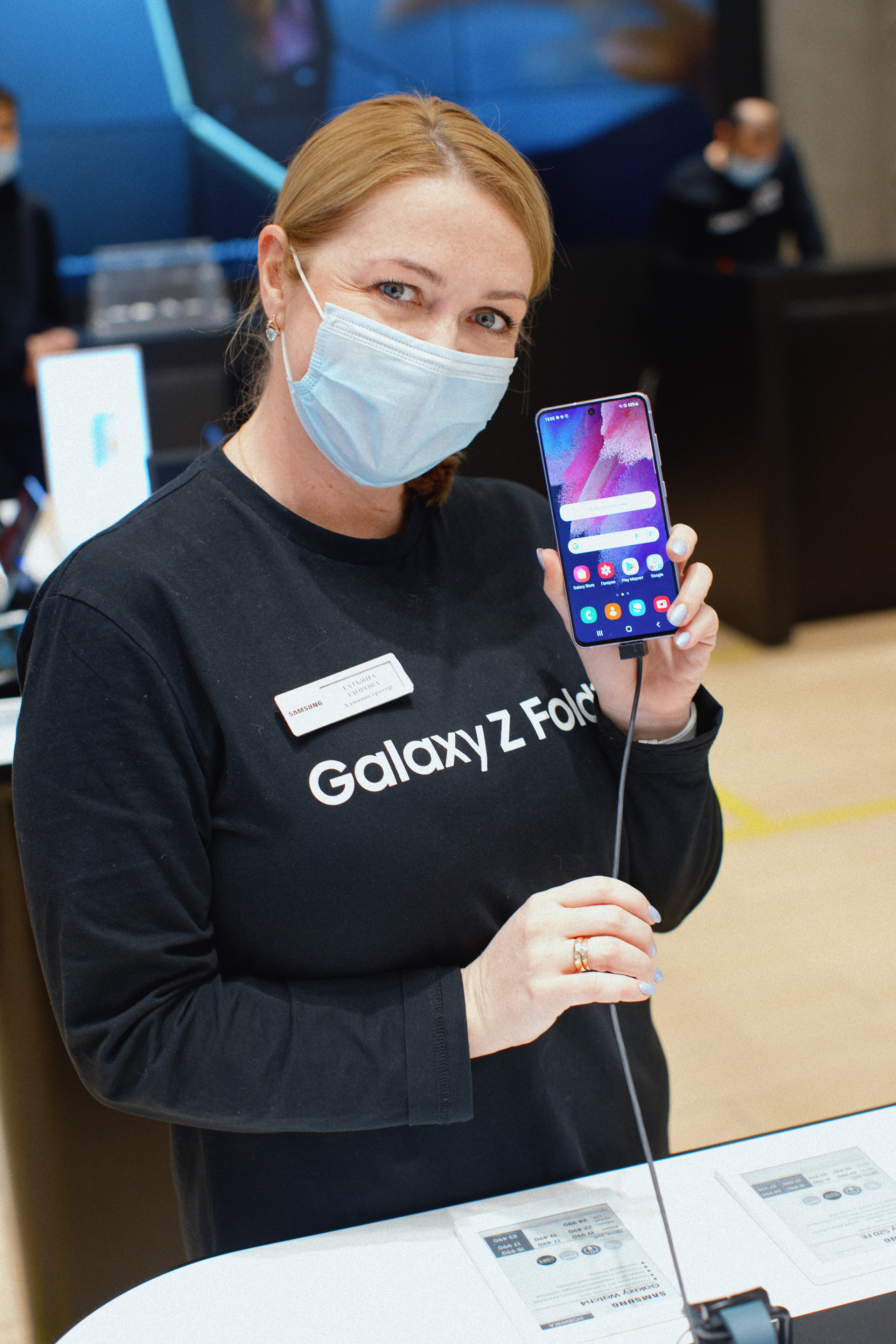 Galaxy S21 FE / ТРЦ Хорошо. Свадебный фотограф в Москве Никифоров-Гордеев Константин