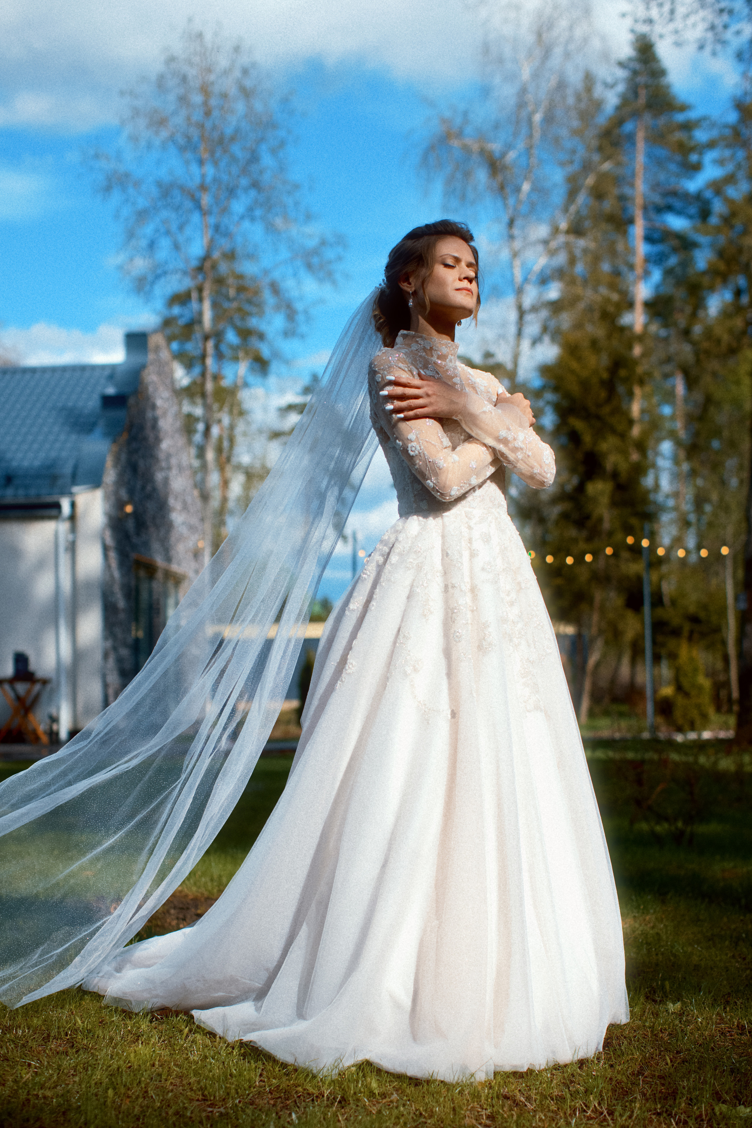 День свадьбы Олега и Аллы. Дом у леса. Свадебный фотограф в Москве Никифоров-Гордеев Константин