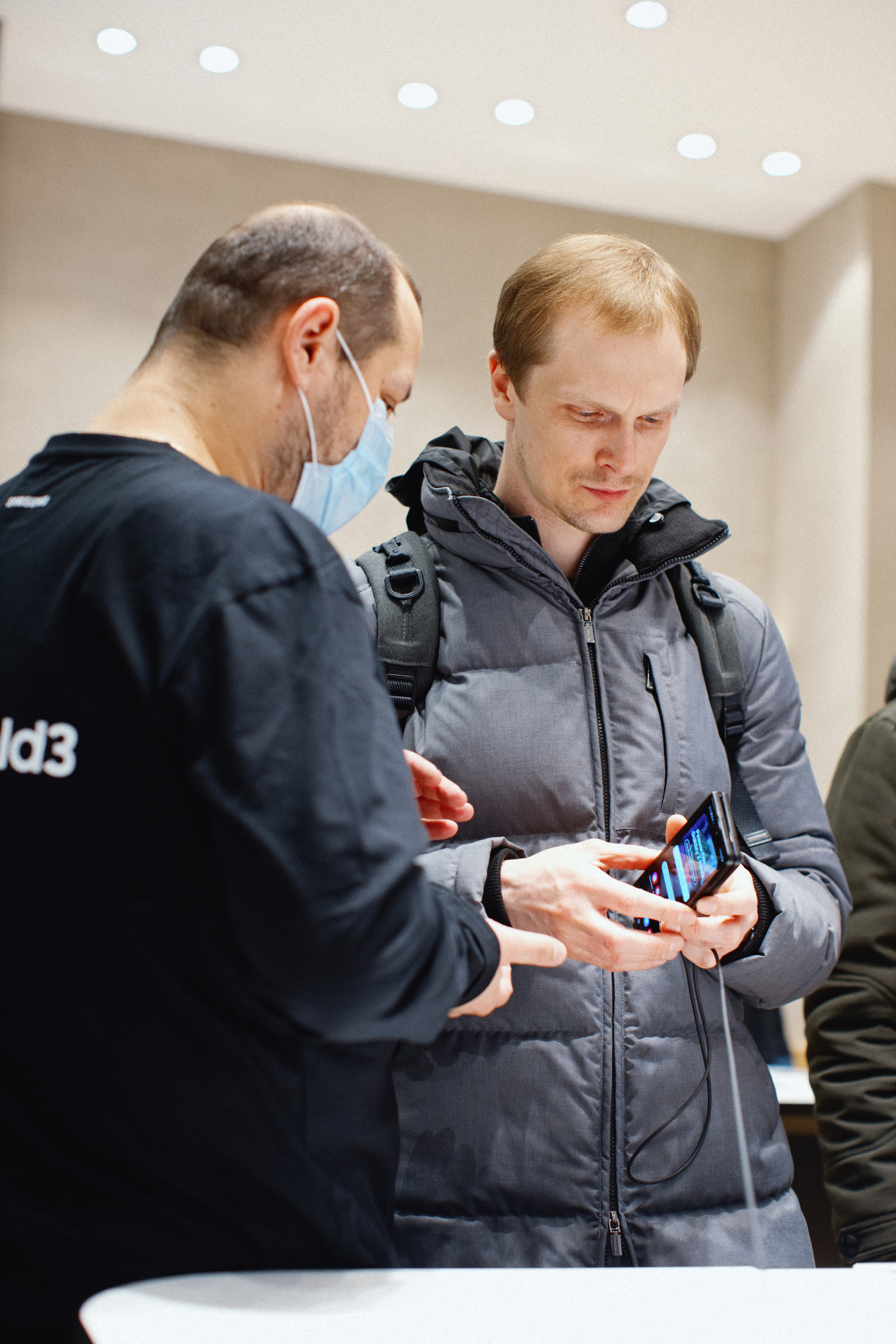 Galaxy S21 FE / ТРЦ Хорошо. Свадебный фотограф в Москве Никифоров-Гордеев Константин