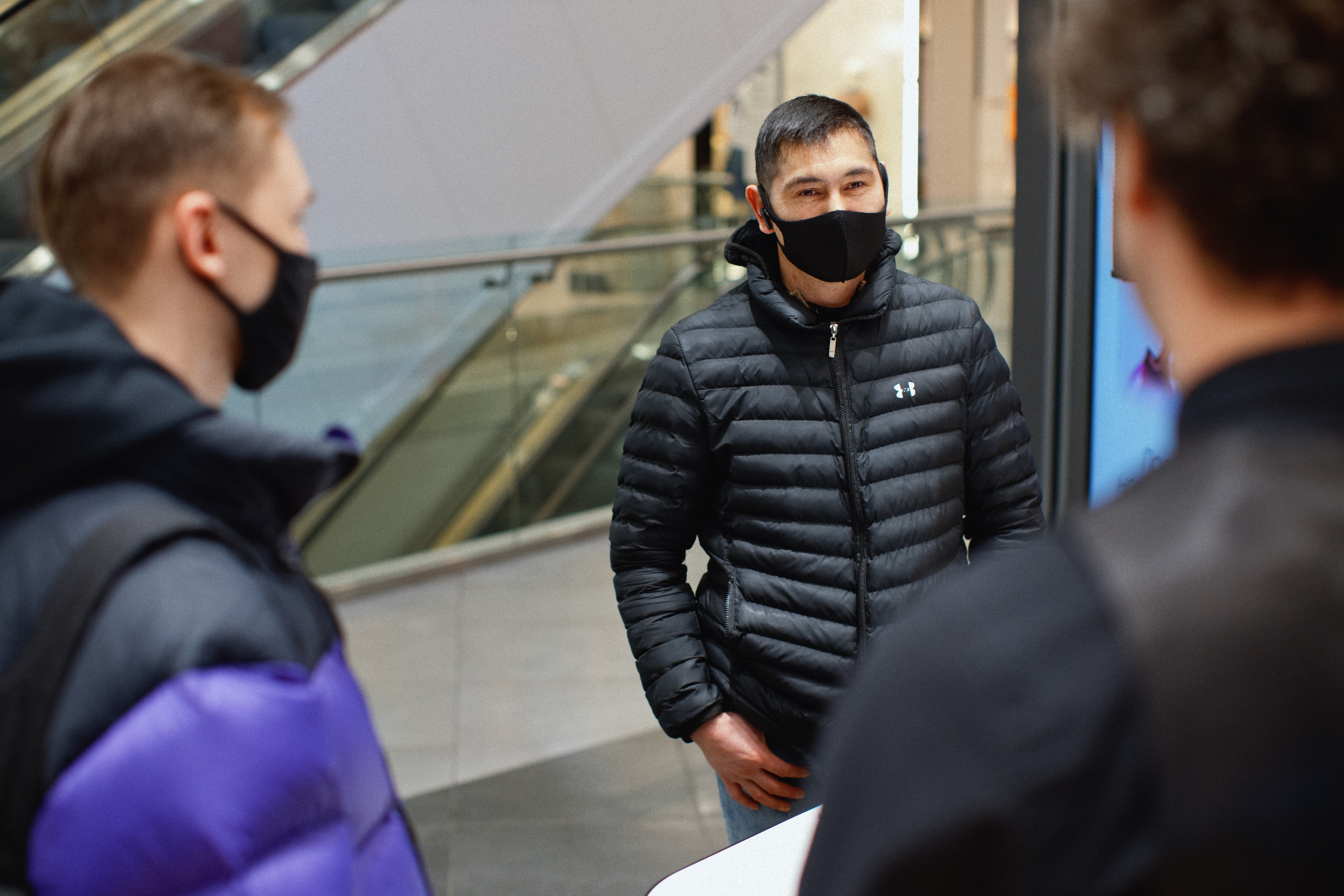 Galaxy S21 FE / ТРЦ Хорошо. Свадебный фотограф в Москве Никифоров-Гордеев Константин