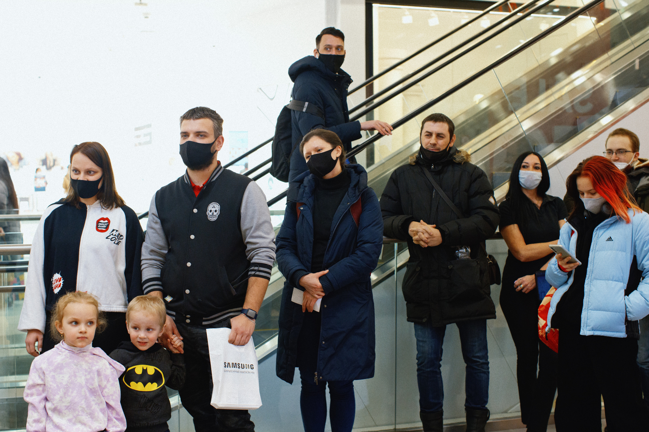 Galaxy S21 FE / ТРЦ Хорошо. Свадебный фотограф в Москве Никифоров-Гордеев Константин