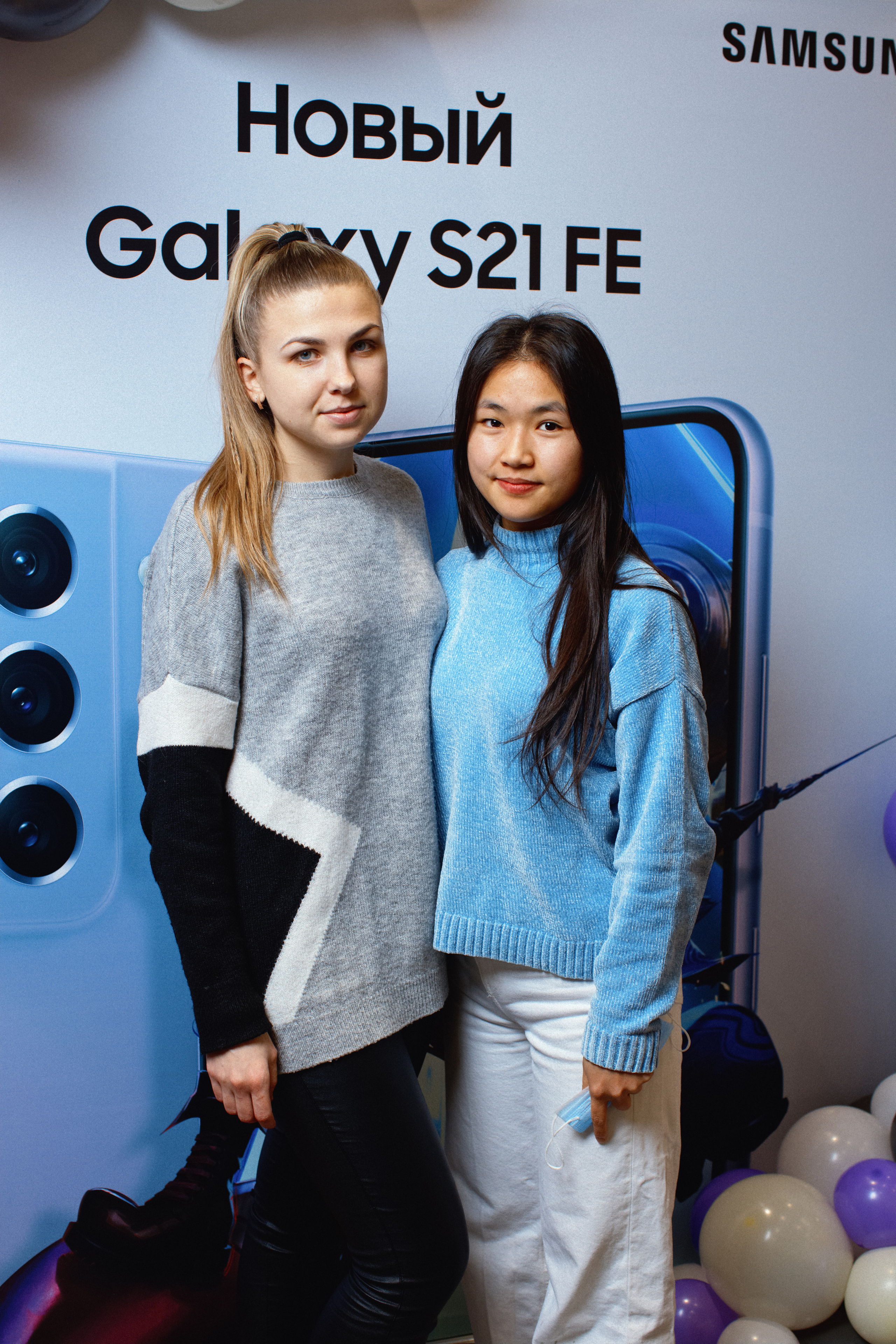 Galaxy S21 FE / ТРЦ Хорошо. Свадебный фотограф в Москве Никифоров-Гордеев Константин