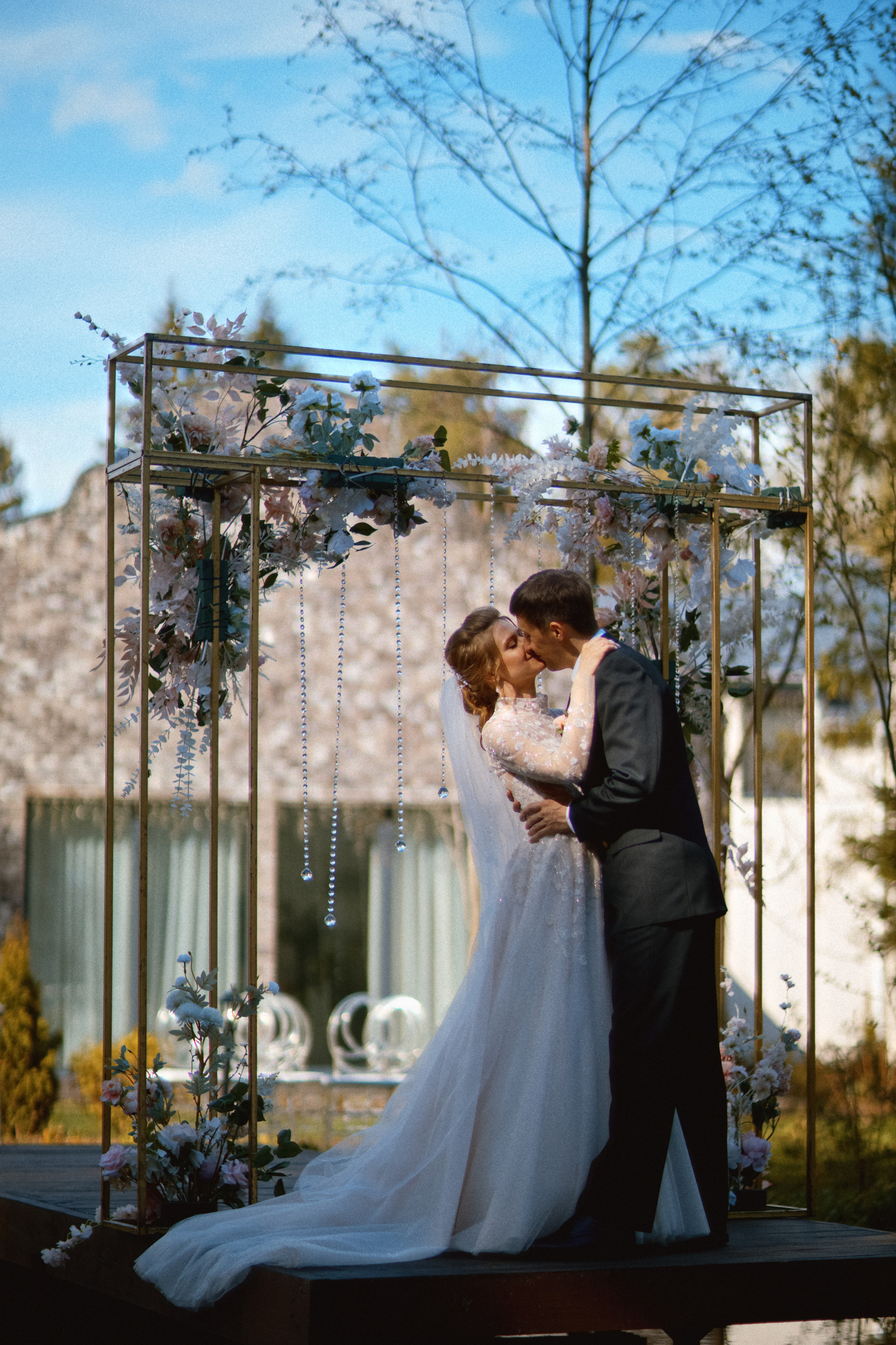 День свадьбы Олега и Аллы. Дом у леса. Свадебный фотограф в Москве Никифоров-Гордеев Константин
