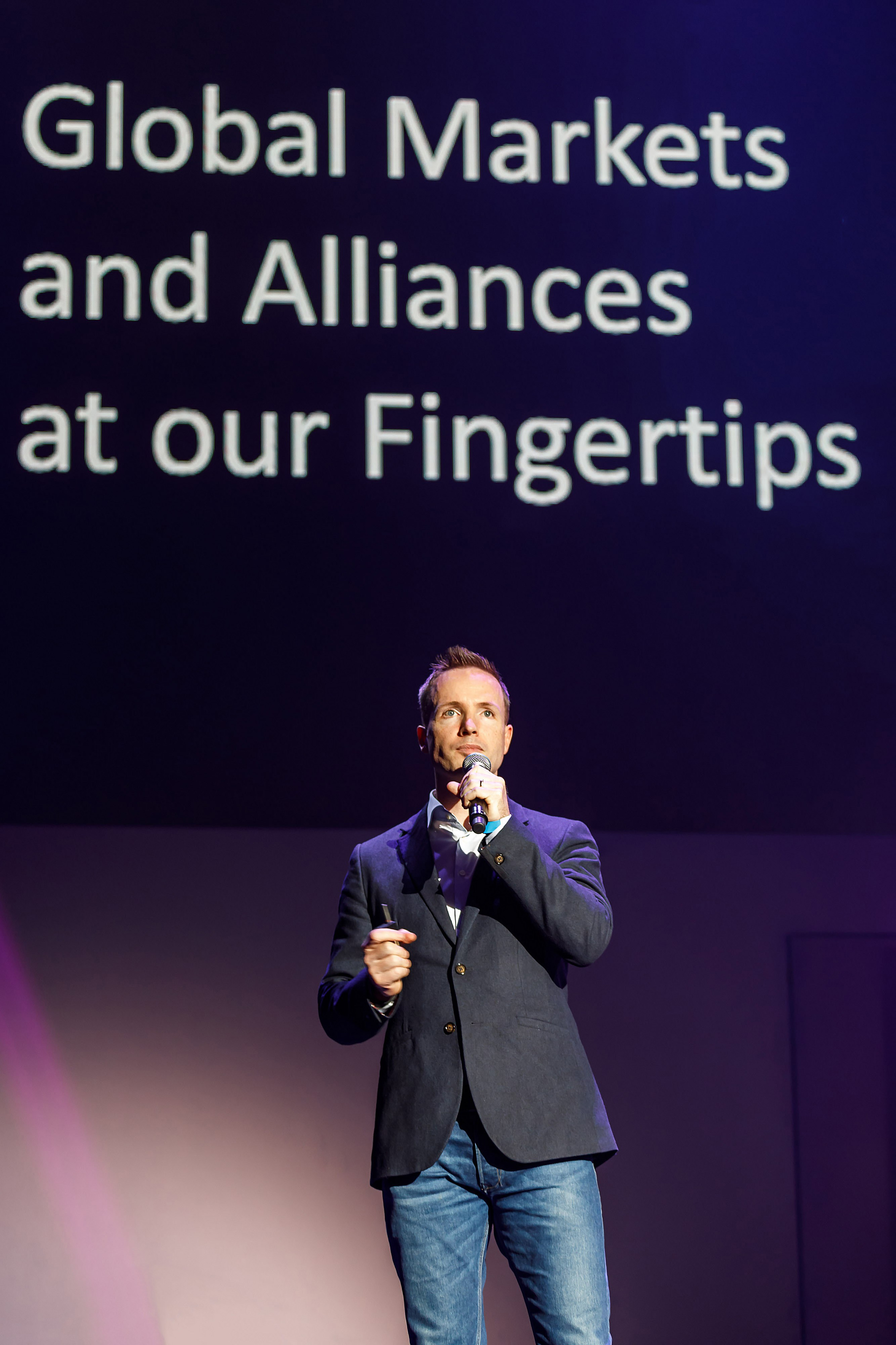 Unlock The Future. Репортажный фотограф в Москве Евгений Новиков