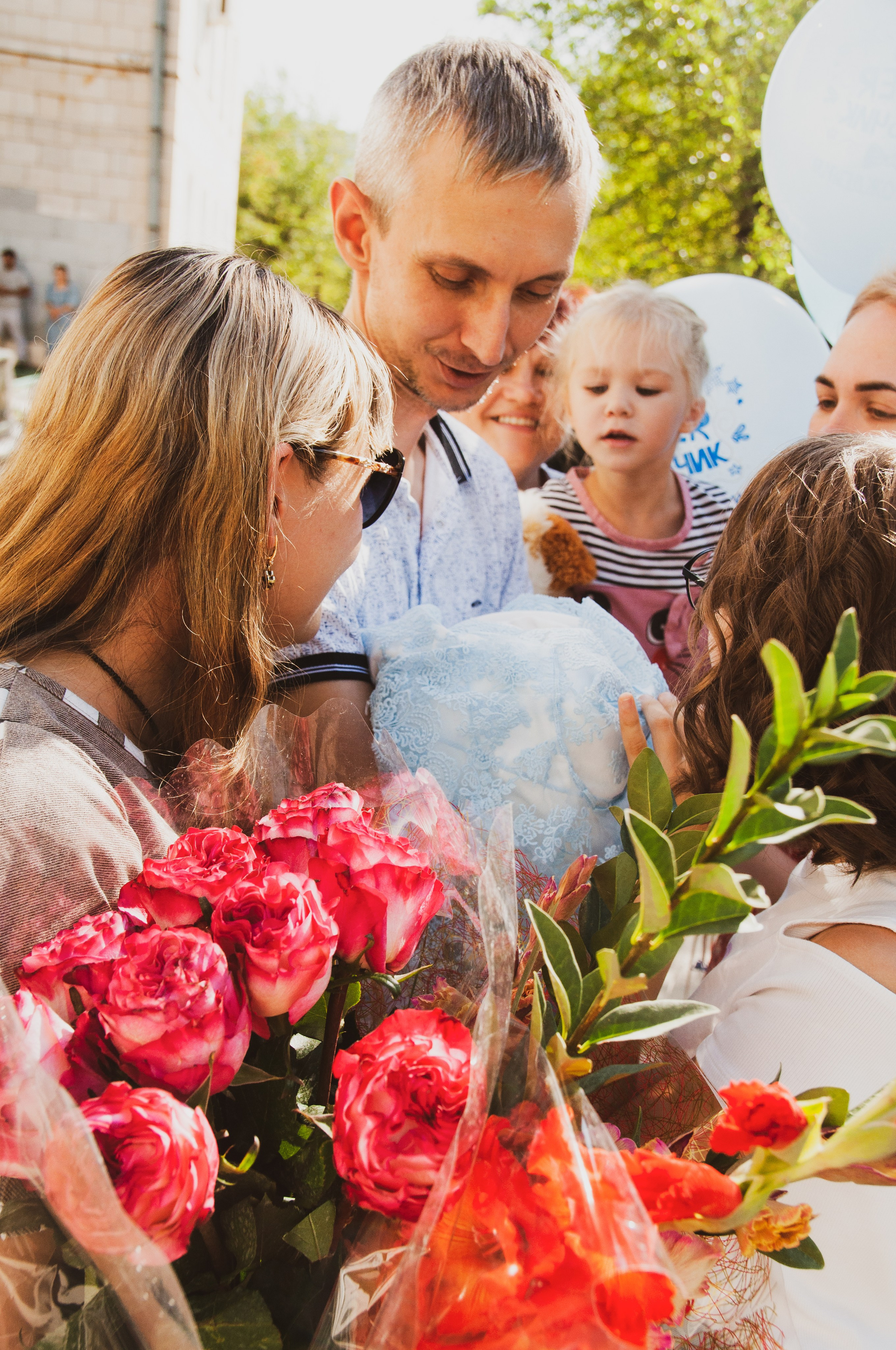 Выписка из роддома. Фотограф Катя Щербина