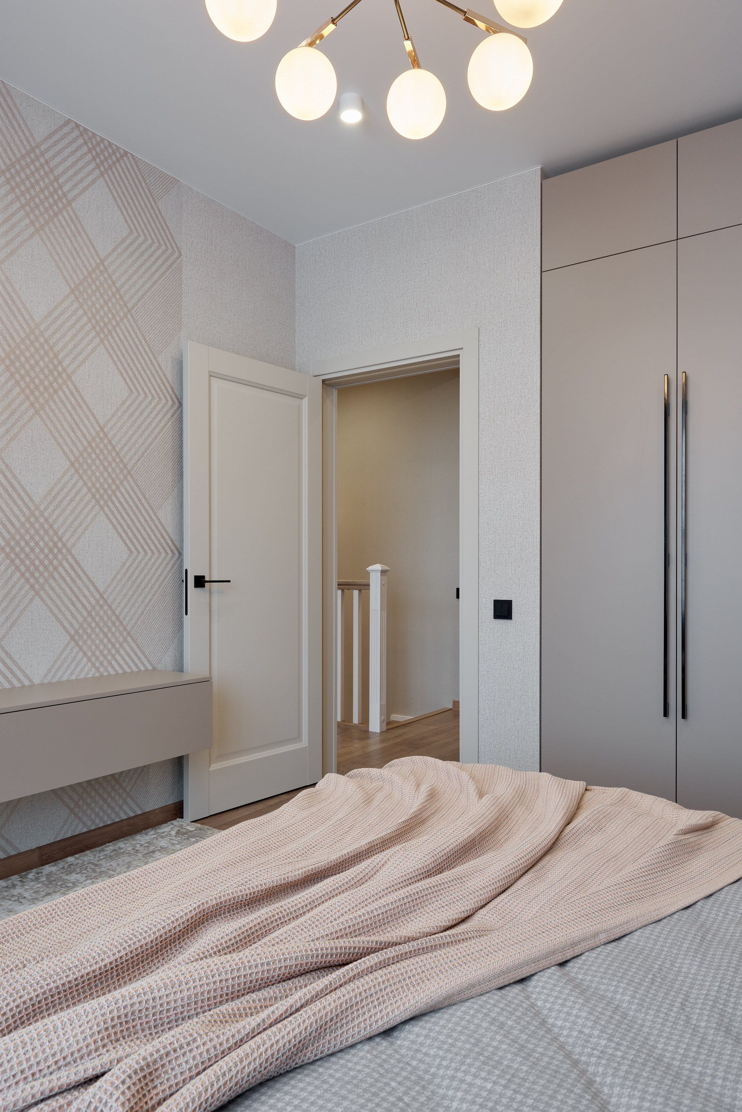 Пос. Счастливый Дом с отделкой. Абросимов Лев интерьерный и архитектурный фотограф