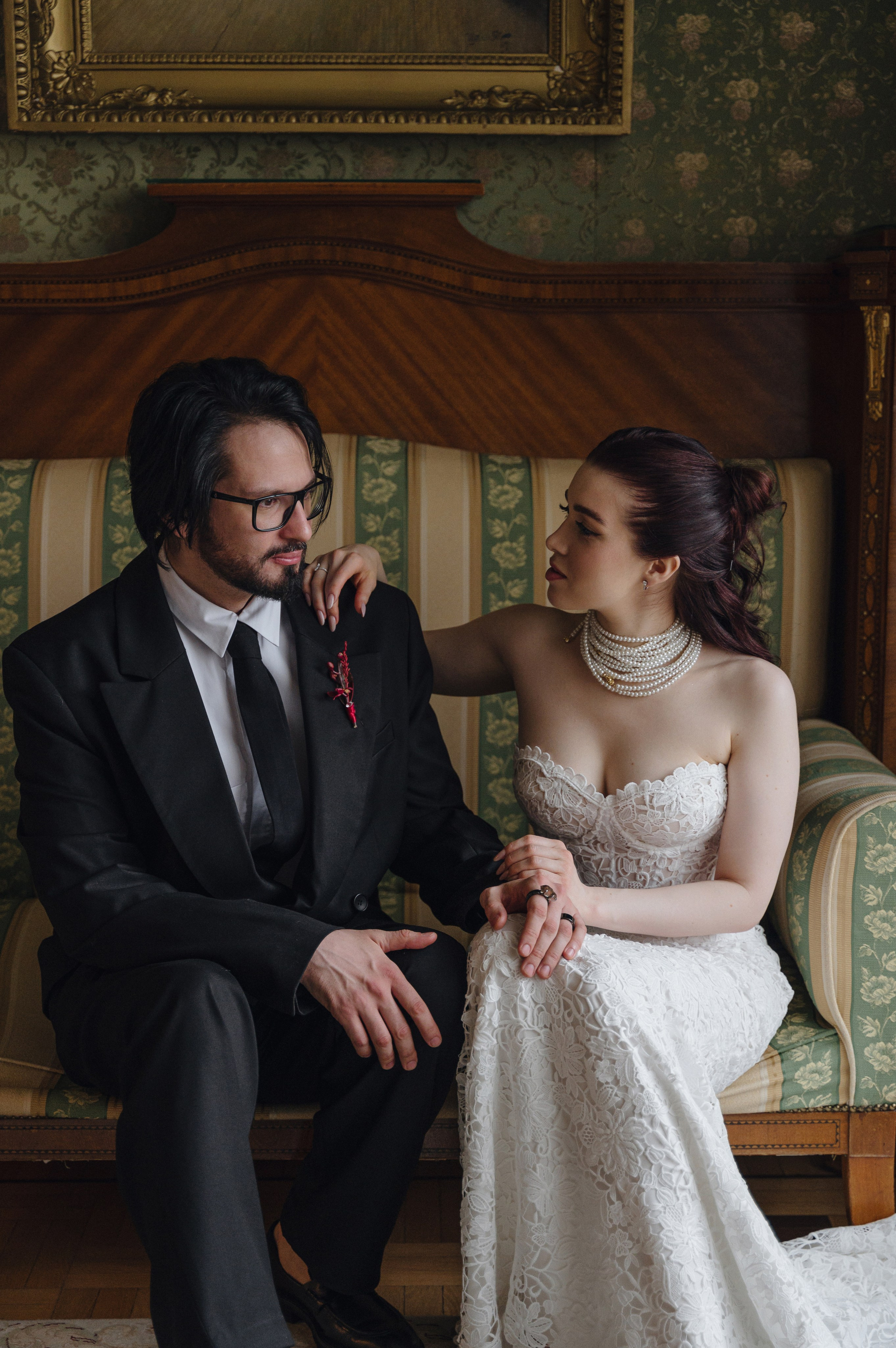 Денис и Анастасия. Метрополь и Особняк Спиридонова. Свадебный фотограф Москва и Санкт-Петербург. Анастасия Чудина