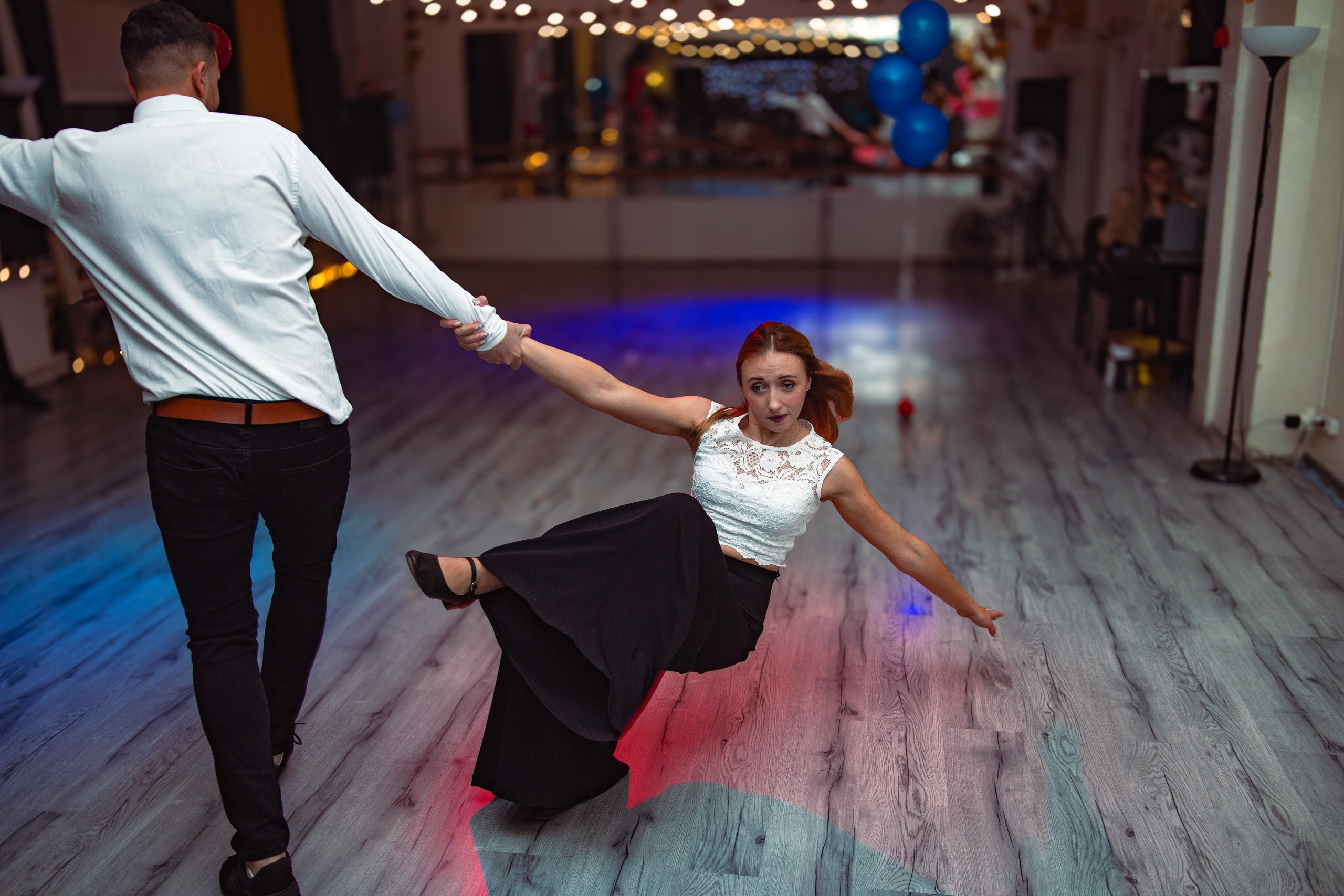 Вечеринка в школе танцев Dance cafe