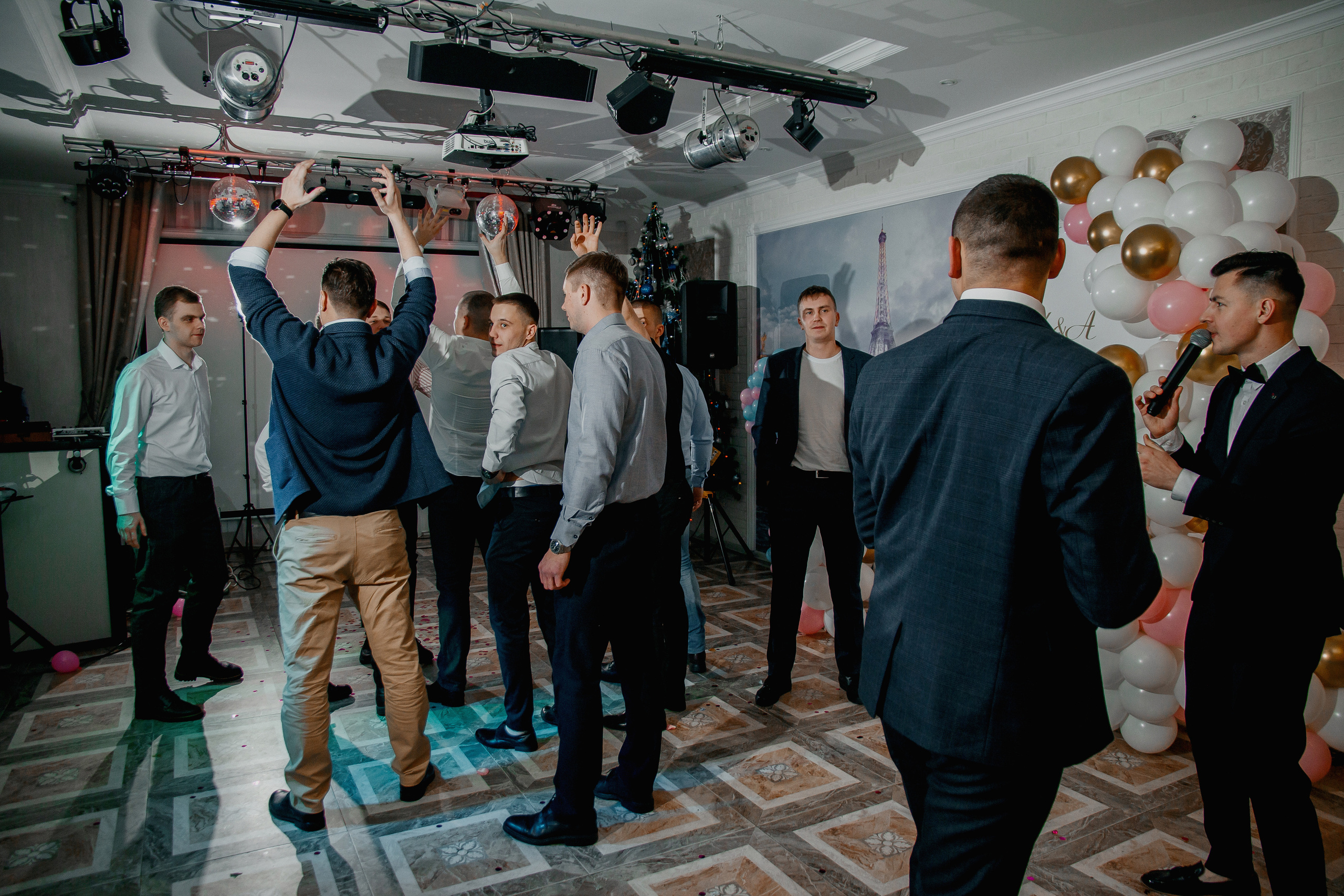 Банкет Анны и Кирилла. Свадебный и индивидуальный фотограф в Суворове Клюева Мария