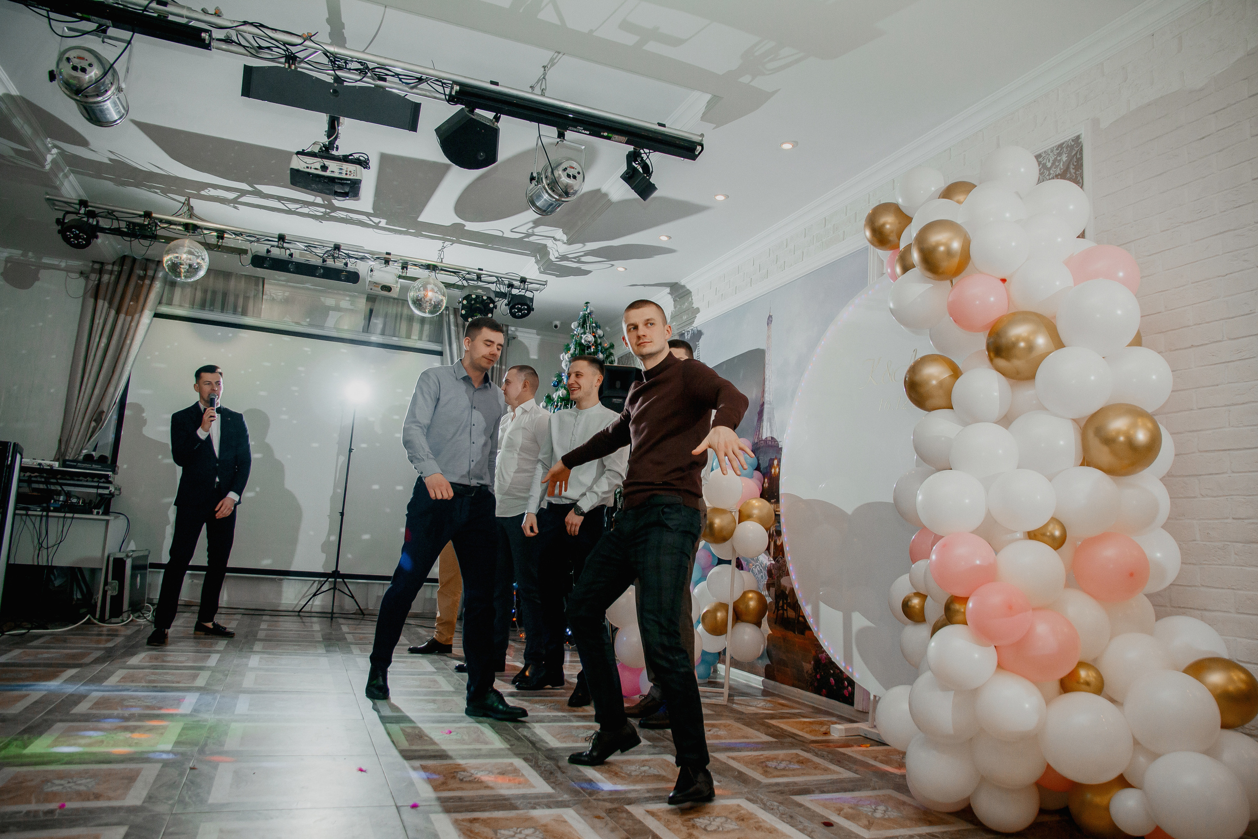 Банкет Анны и Кирилла. Свадебный и индивидуальный фотограф в Суворове Клюева Мария