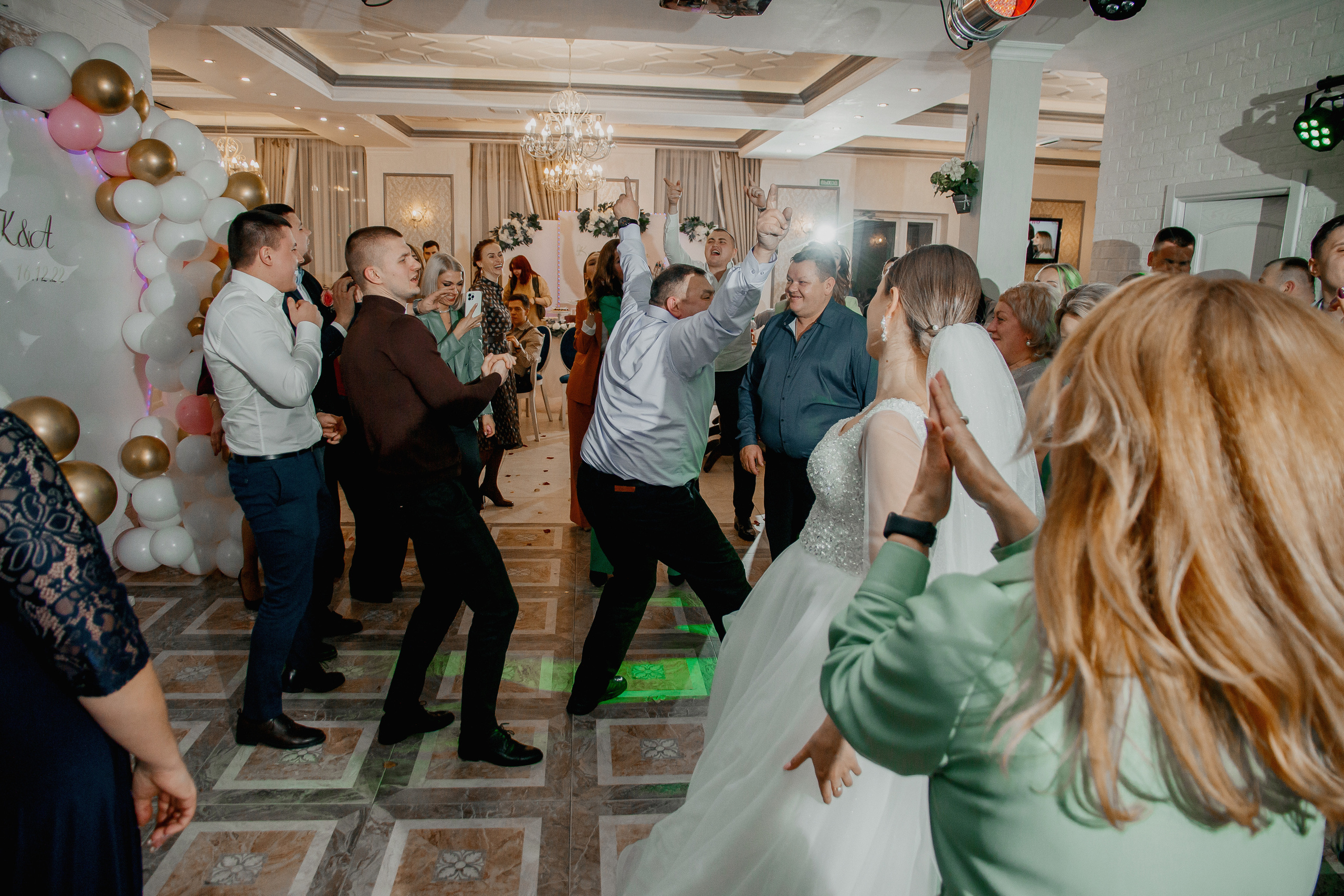 Банкет Анны и Кирилла. Свадебный и индивидуальный фотограф в Суворове Клюева Мария