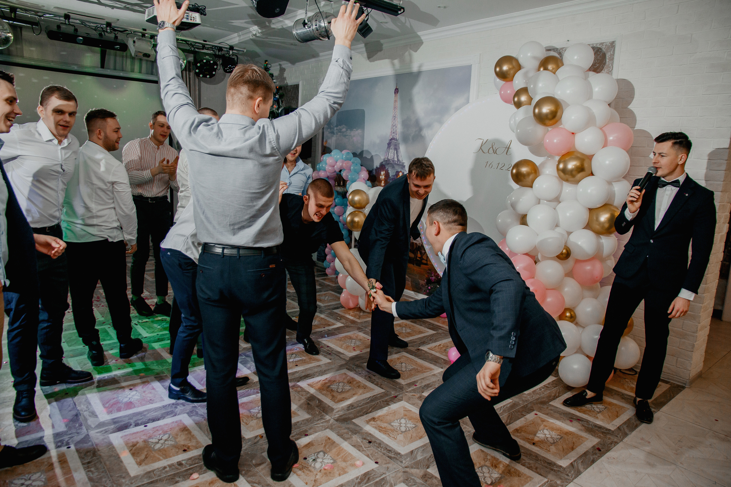 Банкет Анны и Кирилла. Свадебный и индивидуальный фотограф в Суворове Клюева Мария