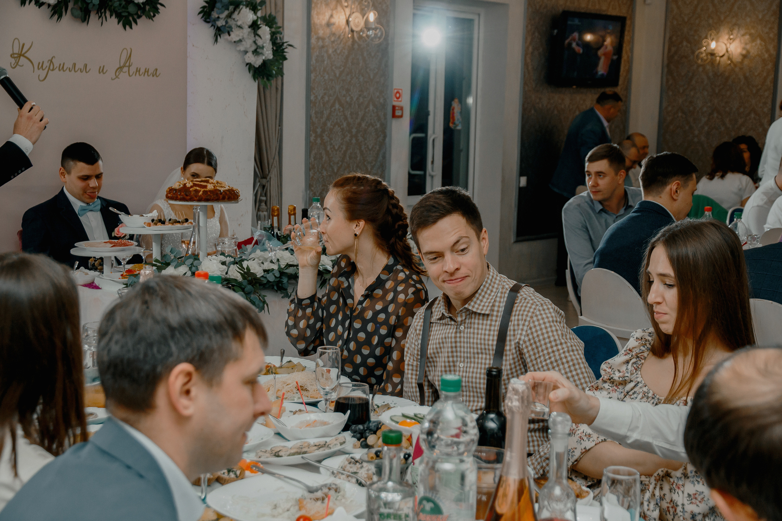 Банкет Анны и Кирилла. Свадебный и индивидуальный фотограф в Суворове Клюева Мария