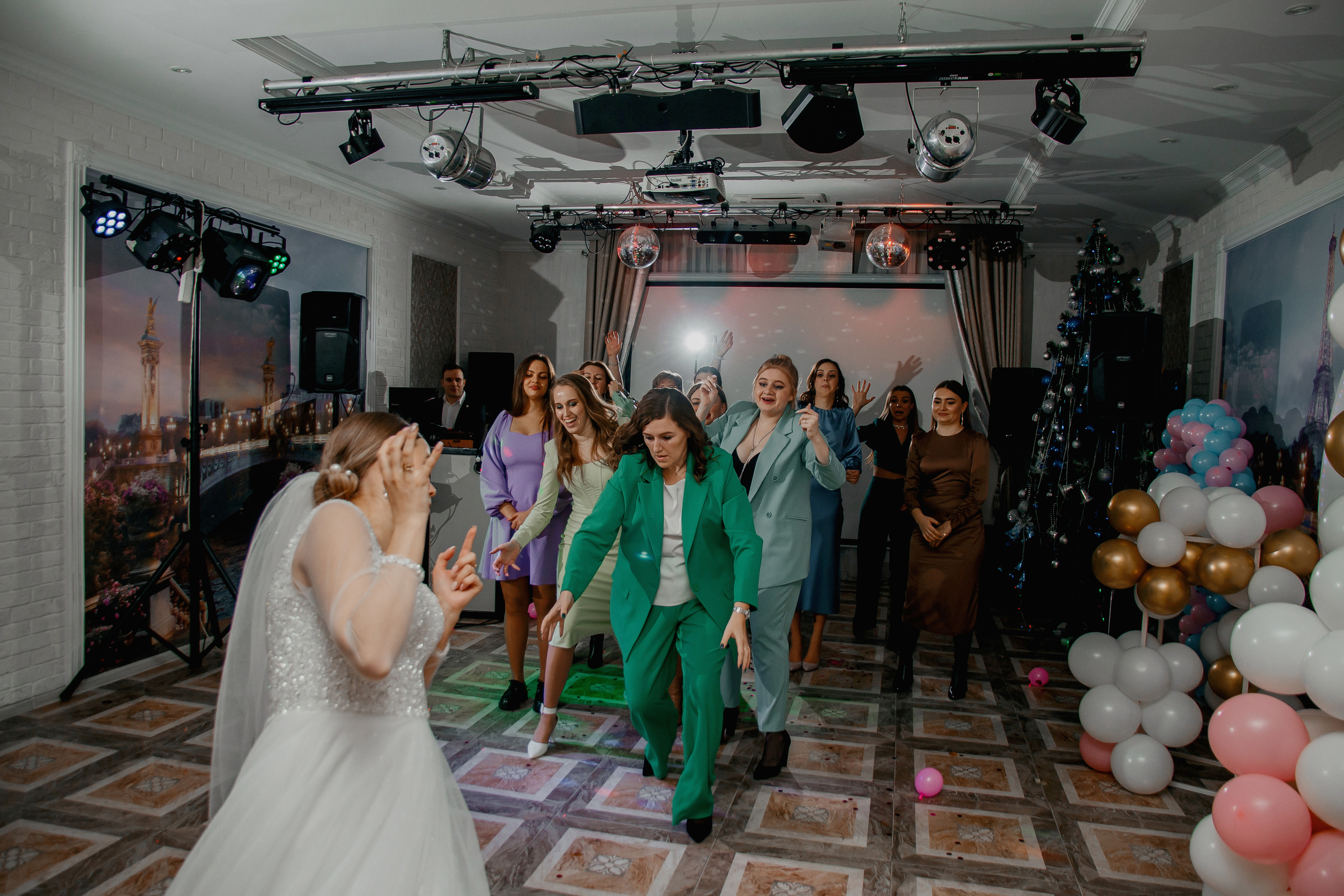 Банкет Анны и Кирилла. Свадебный и индивидуальный фотограф в Суворове Клюева Мария