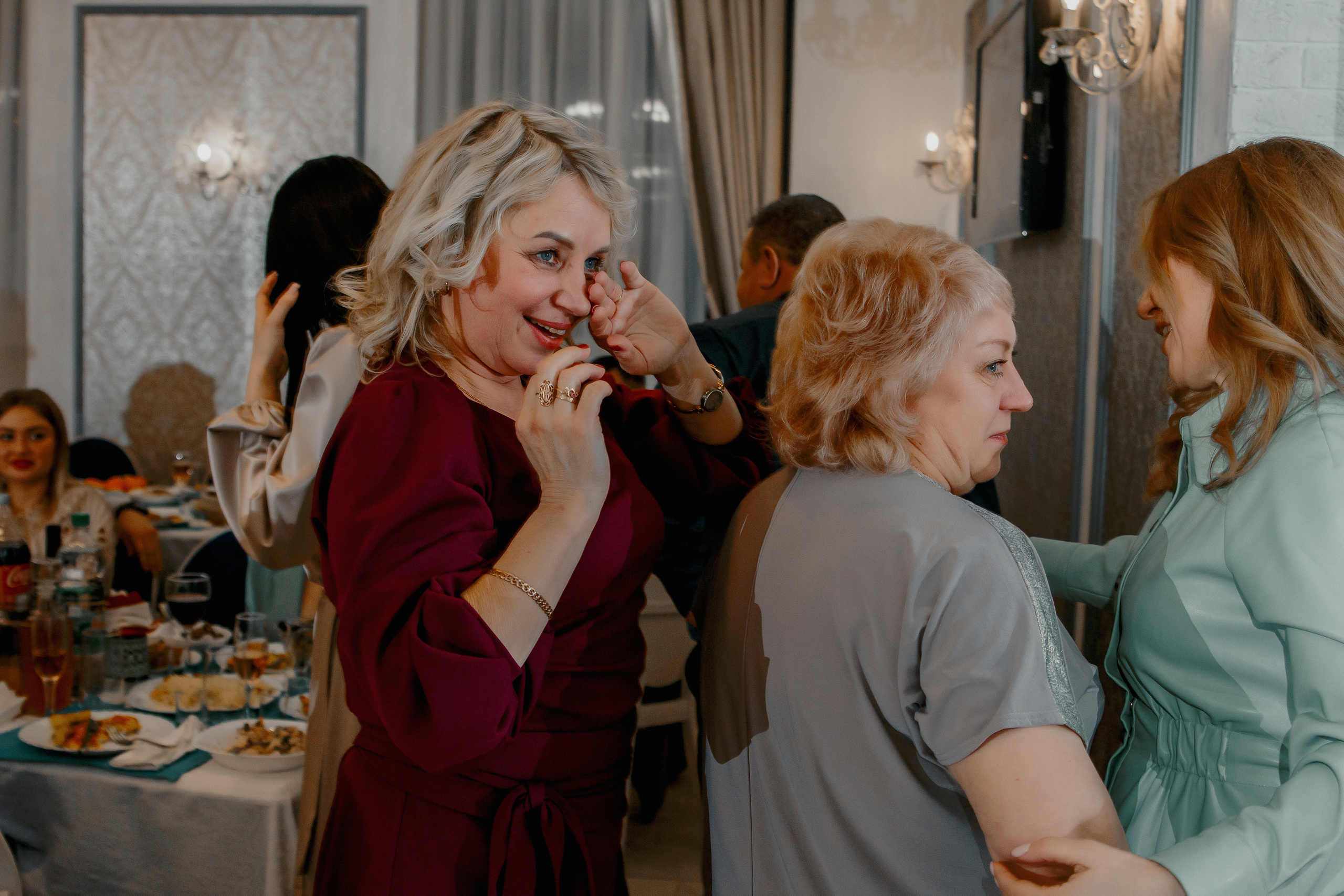 Банкет Анны и Кирилла. Свадебный и индивидуальный фотограф в Суворове Клюева Мария