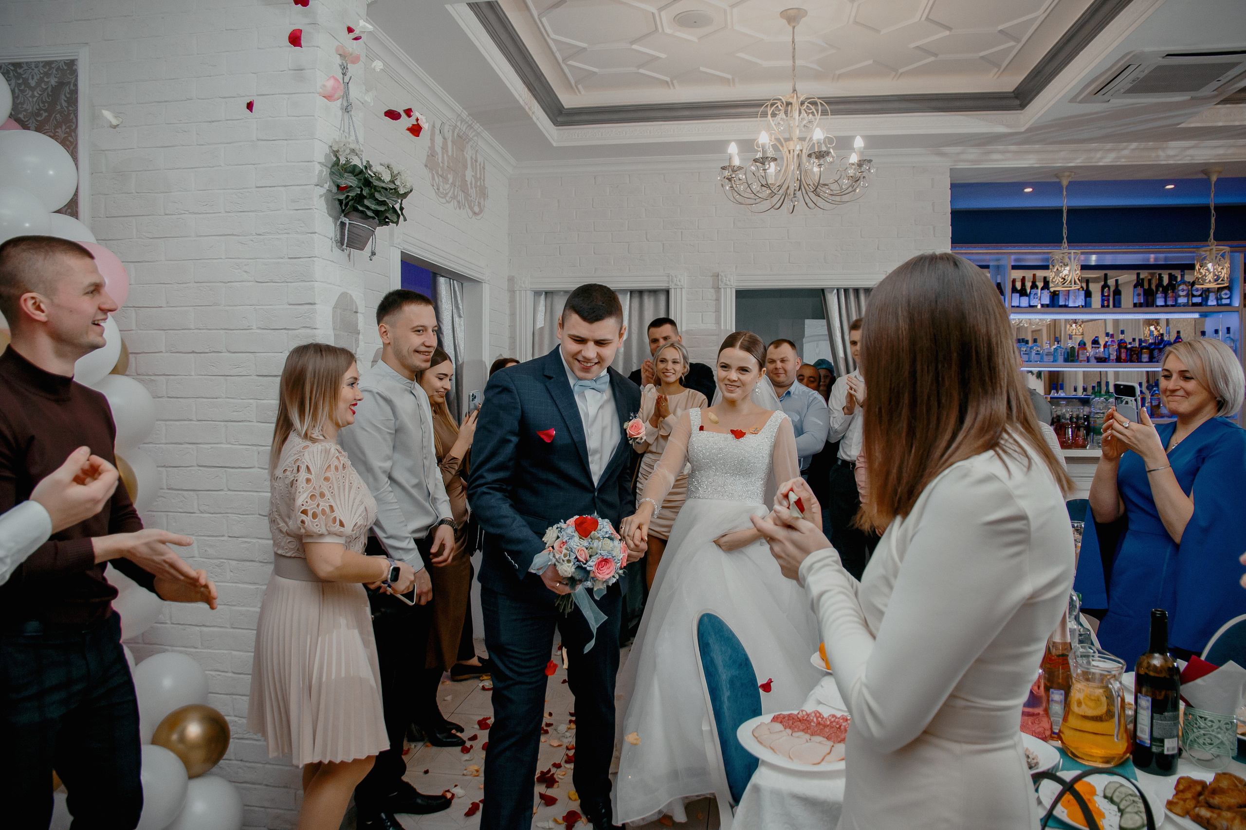 Банкет Анны и Кирилла. Свадебный и индивидуальный фотограф в Суворове Клюева Мария