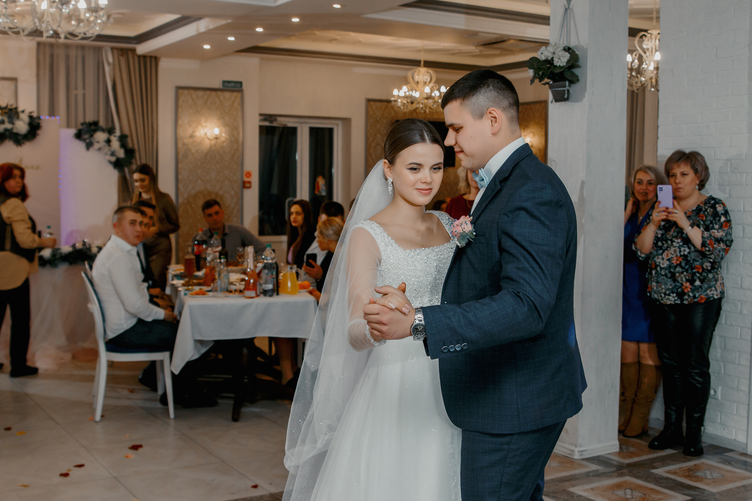 Банкет Анны и Кирилла. Свадебный и индивидуальный фотограф в Суворове Клюева Мария