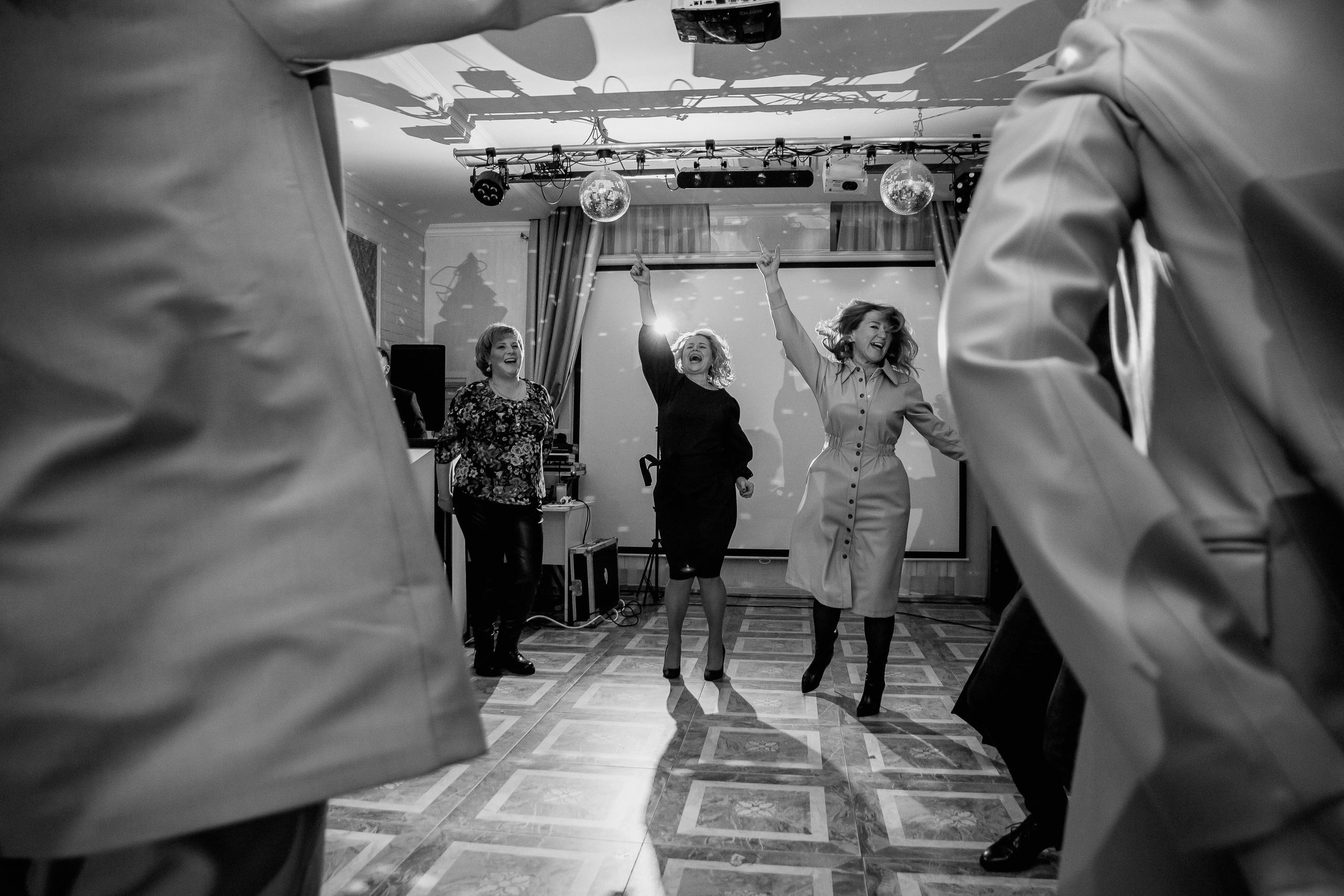 Банкет Анны и Кирилла. Свадебный и индивидуальный фотограф в Суворове Клюева Мария