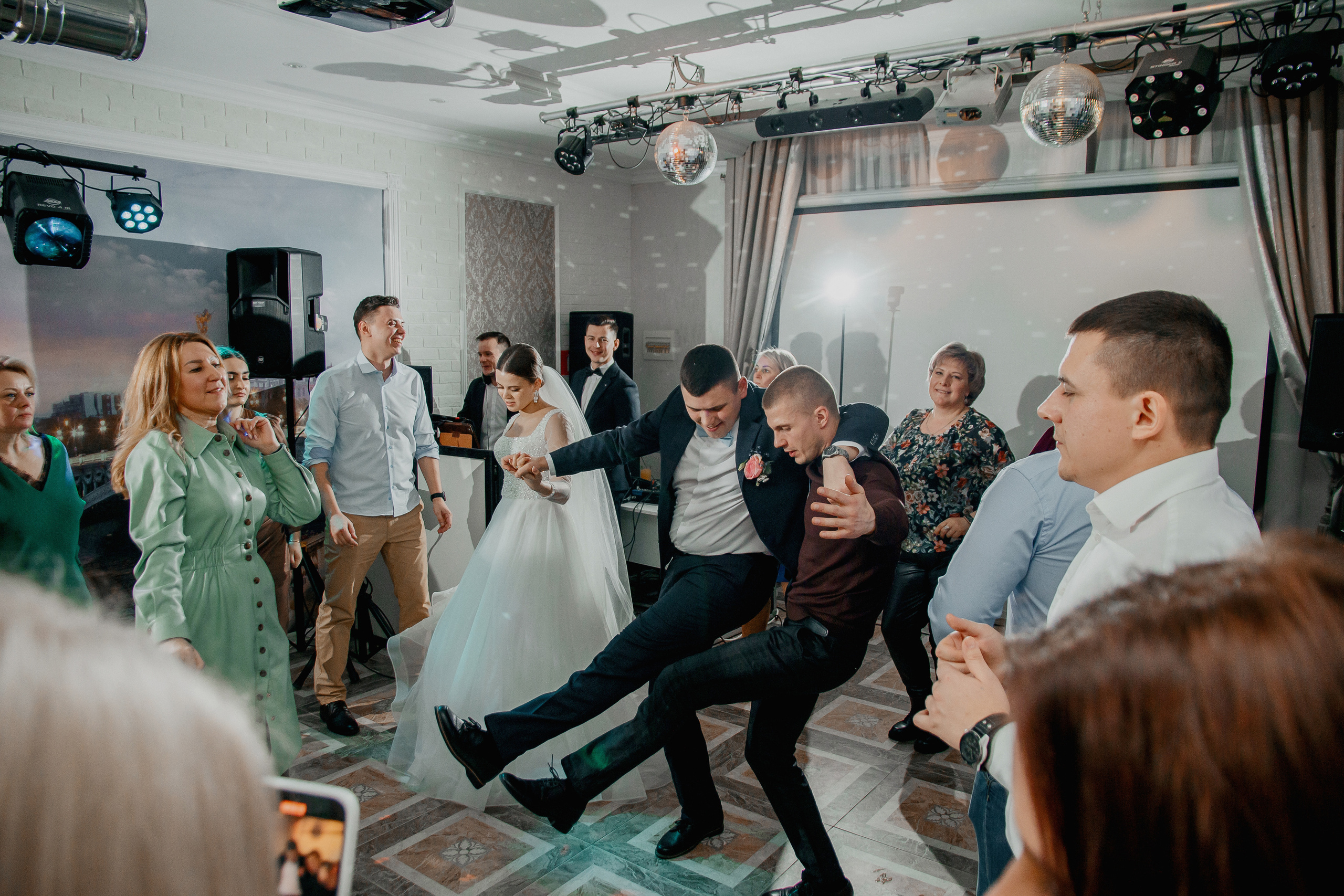 Банкет Анны и Кирилла. Свадебный и индивидуальный фотограф в Суворове Клюева Мария