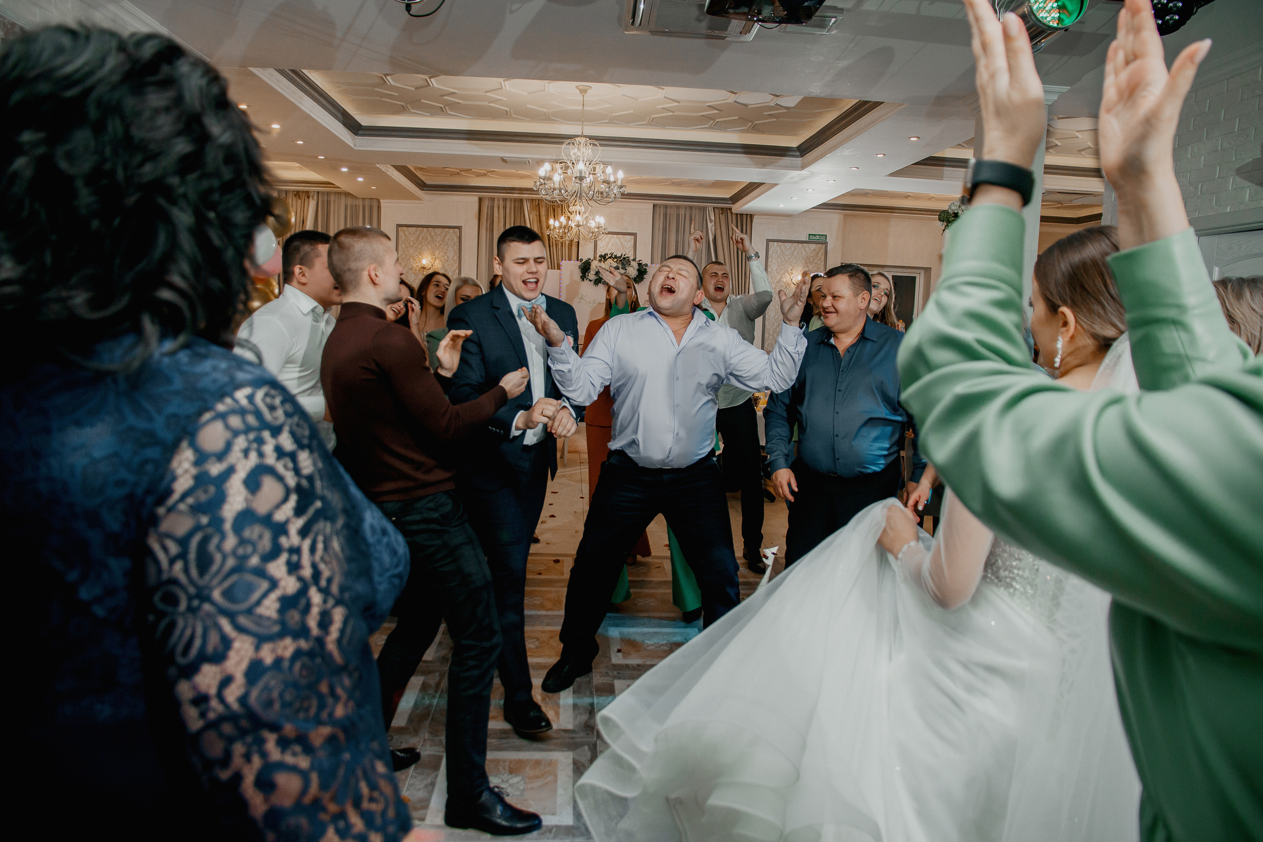 Банкет Анны и Кирилла. Свадебный и индивидуальный фотограф в Суворове Клюева Мария