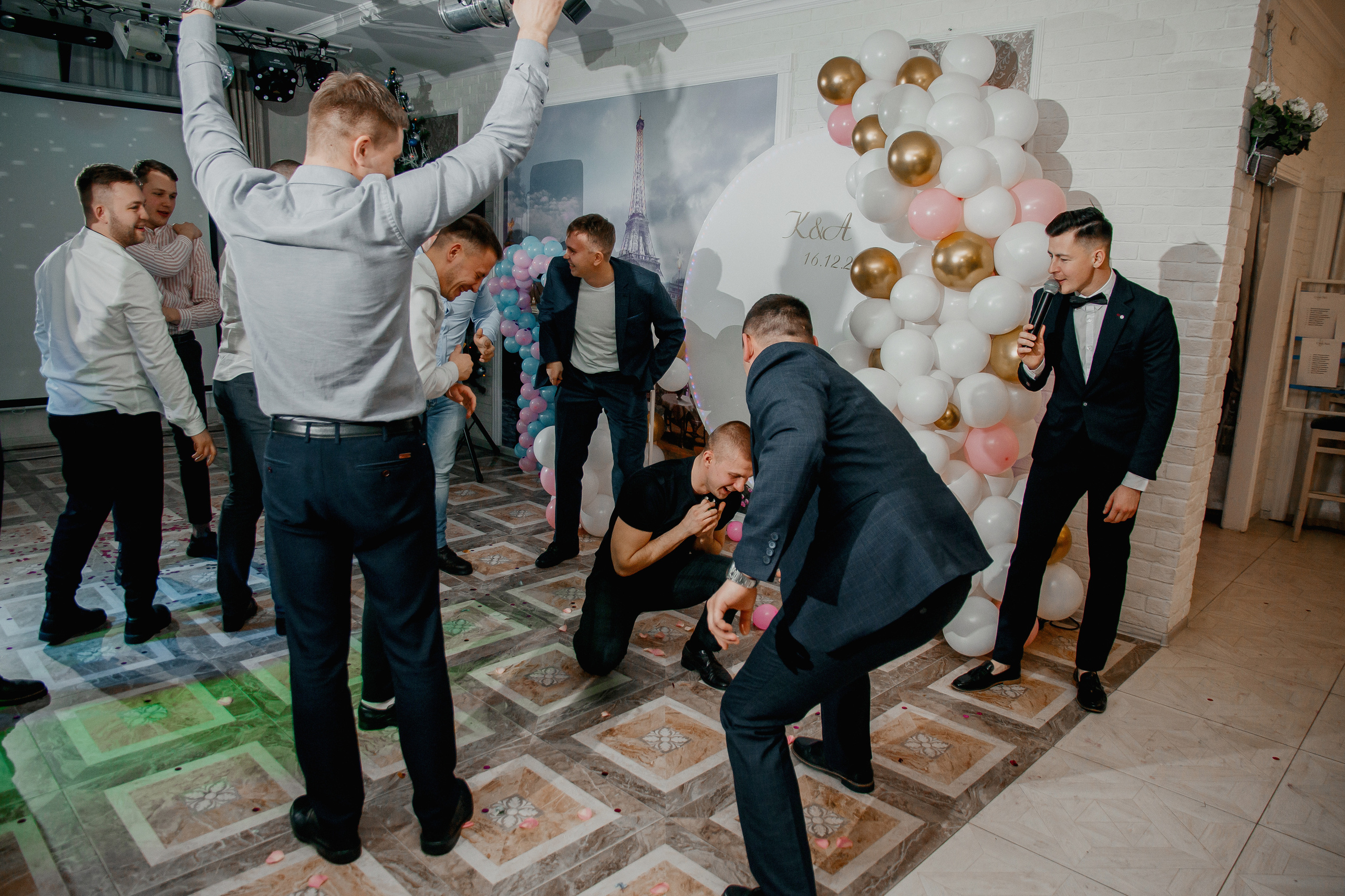 Банкет Анны и Кирилла. Свадебный и индивидуальный фотограф в Суворове Клюева Мария