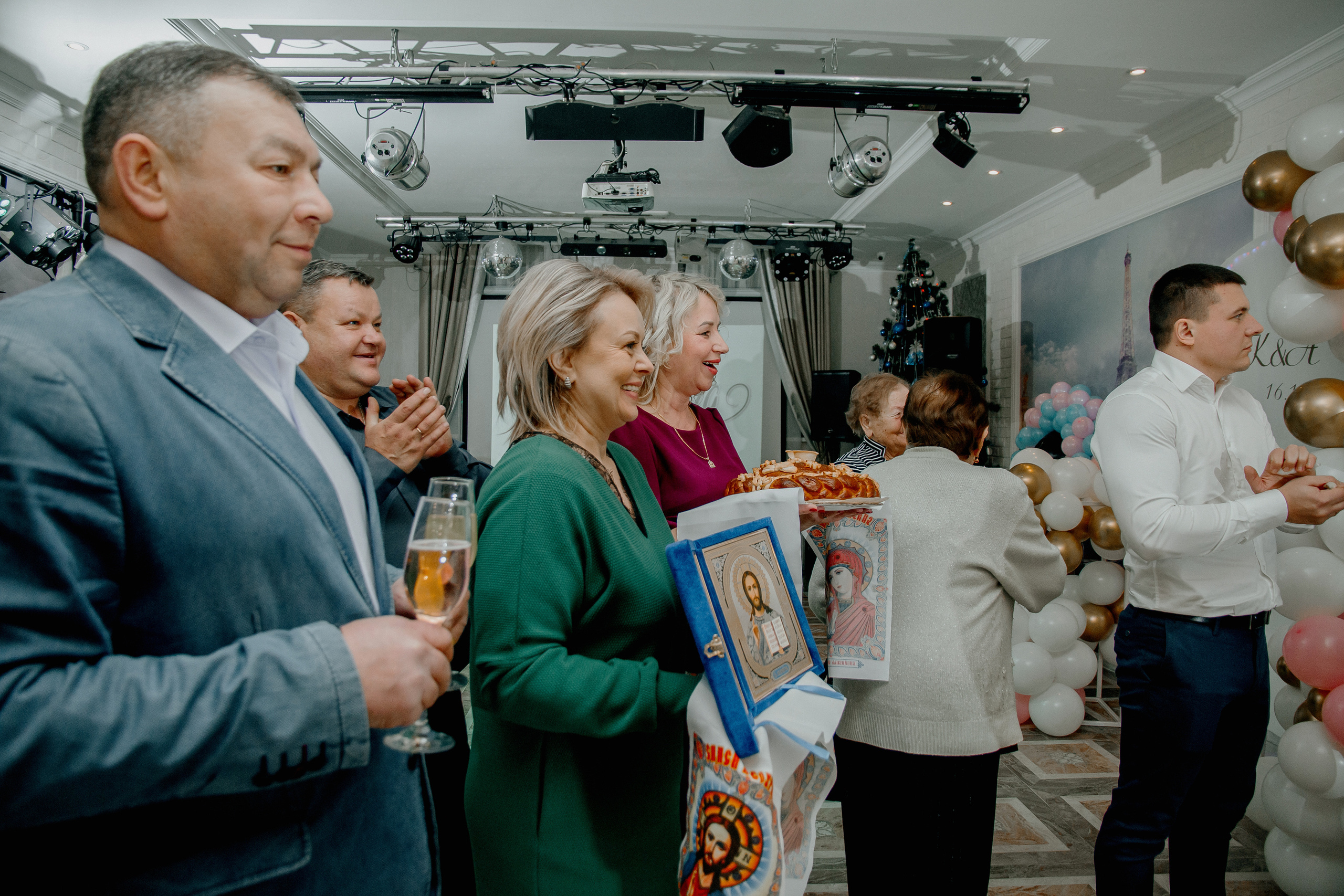 Банкет Анны и Кирилла. Свадебный и индивидуальный фотограф в Суворове Клюева Мария