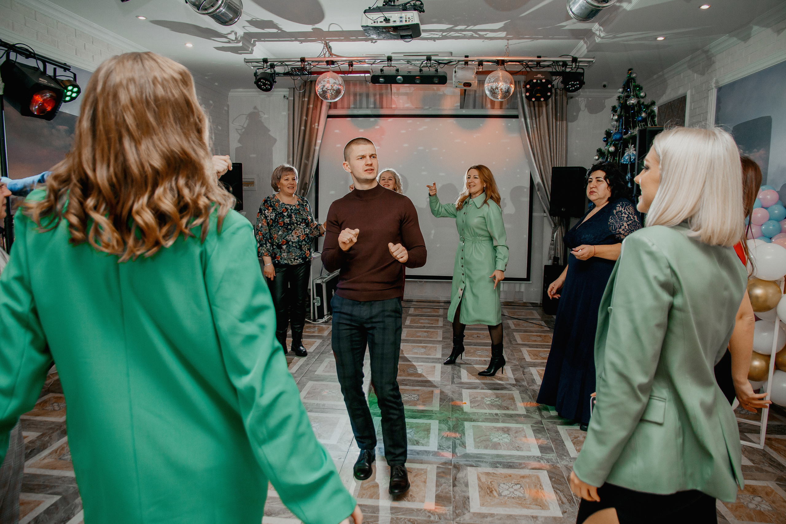 Банкет Анны и Кирилла. Свадебный и индивидуальный фотограф в Суворове Клюева Мария