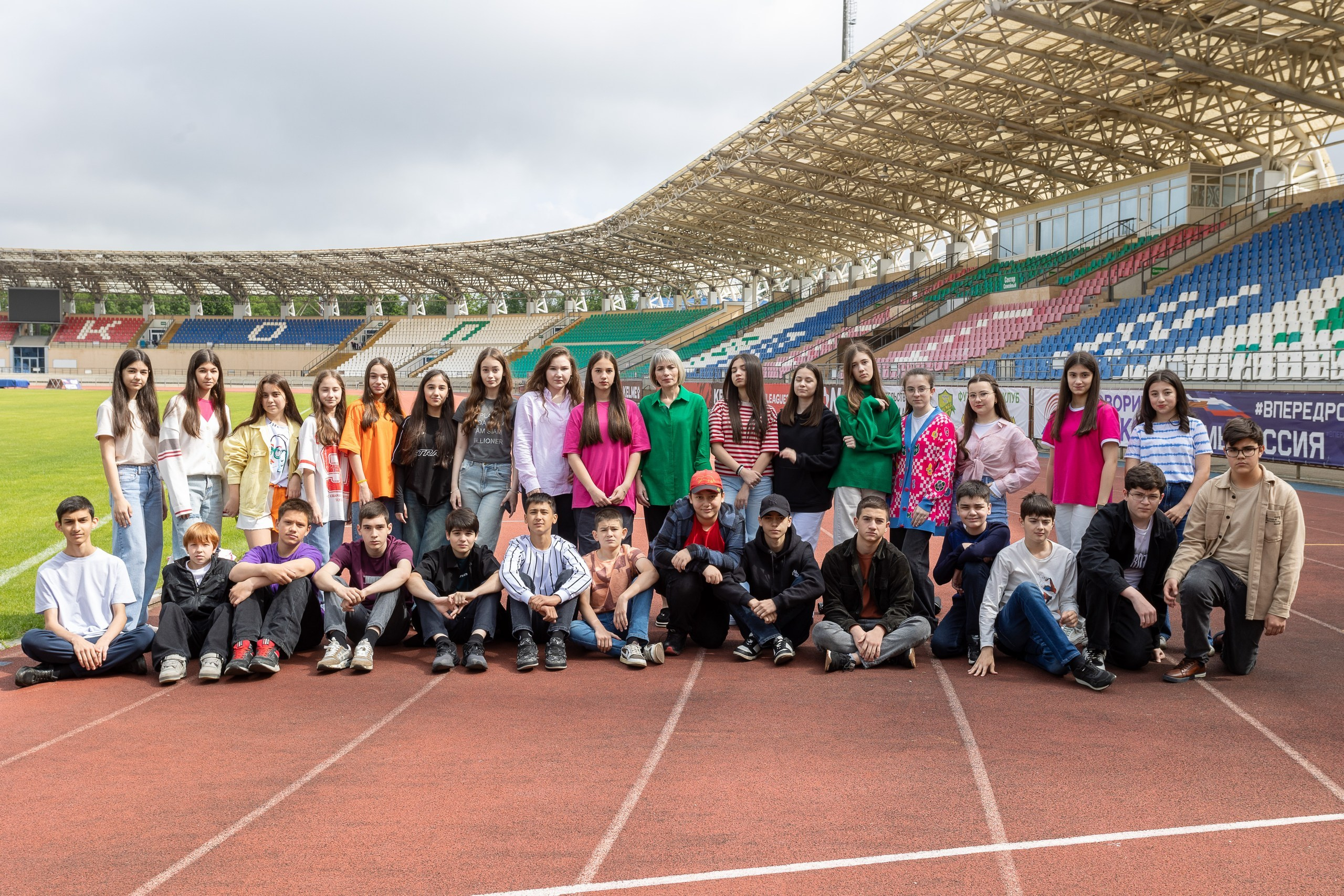 Фотосессия 7 класс Майкоп. Выпускные альбомы Майкоп, Краснодар Елена Золотарева