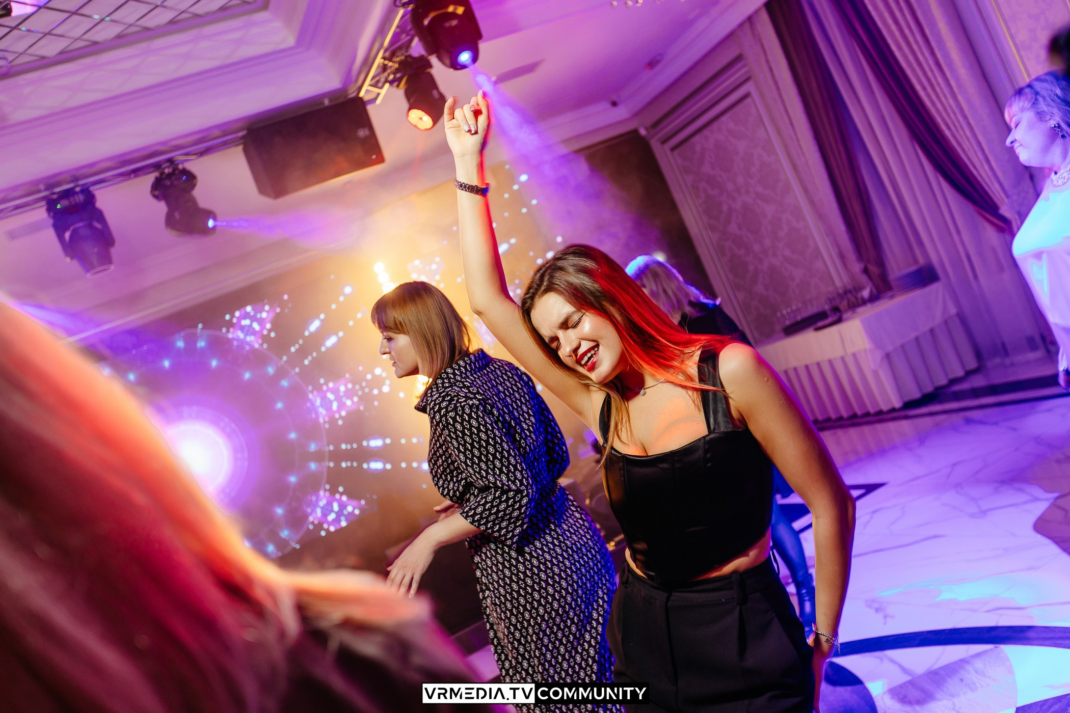 Мюзикл «12 Месяцев» в ресторане «Лазурный берег»