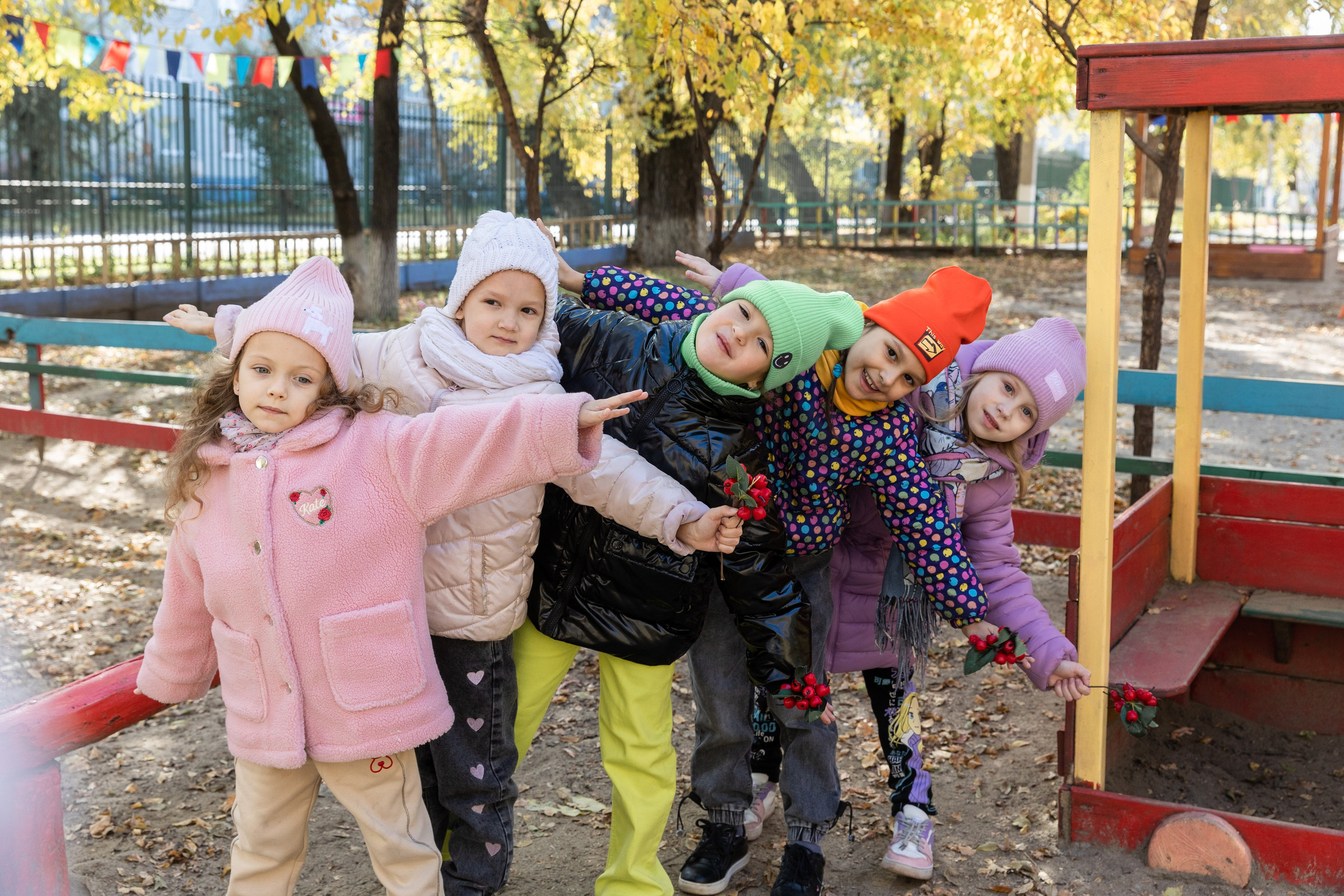 Здесь ^ Осенняя фотосессия. Семейный, детский, школьный фотограф в Благовещенске Яна Белоусова