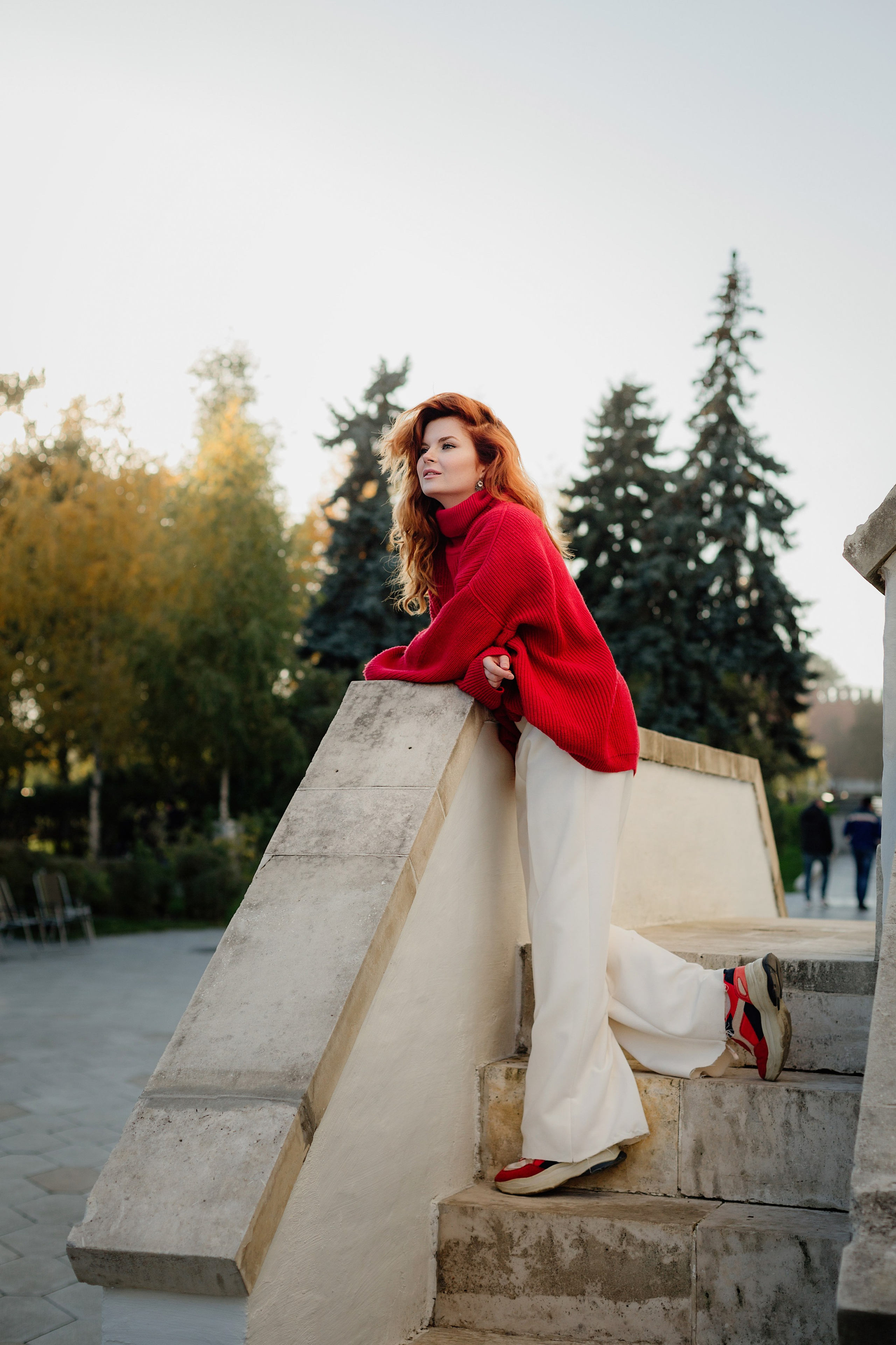 Прогулка по центру Москвы с Марией. Деловая и Бизнес съемка в  Москве Инесса Грушко