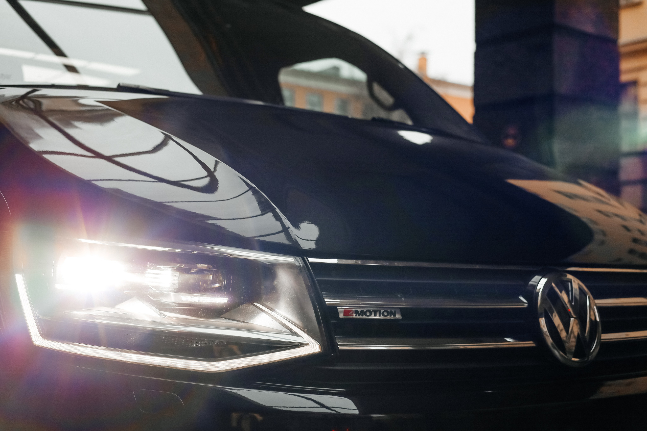 𝒱𝑜𝓁𝓀𝓈𝓌𝒶𝑔𝑒𝓃 𝒞𝒶𝓇𝒶𝓋𝑒𝓁𝓁𝑒. Wedding Photographer from St.Petersburg