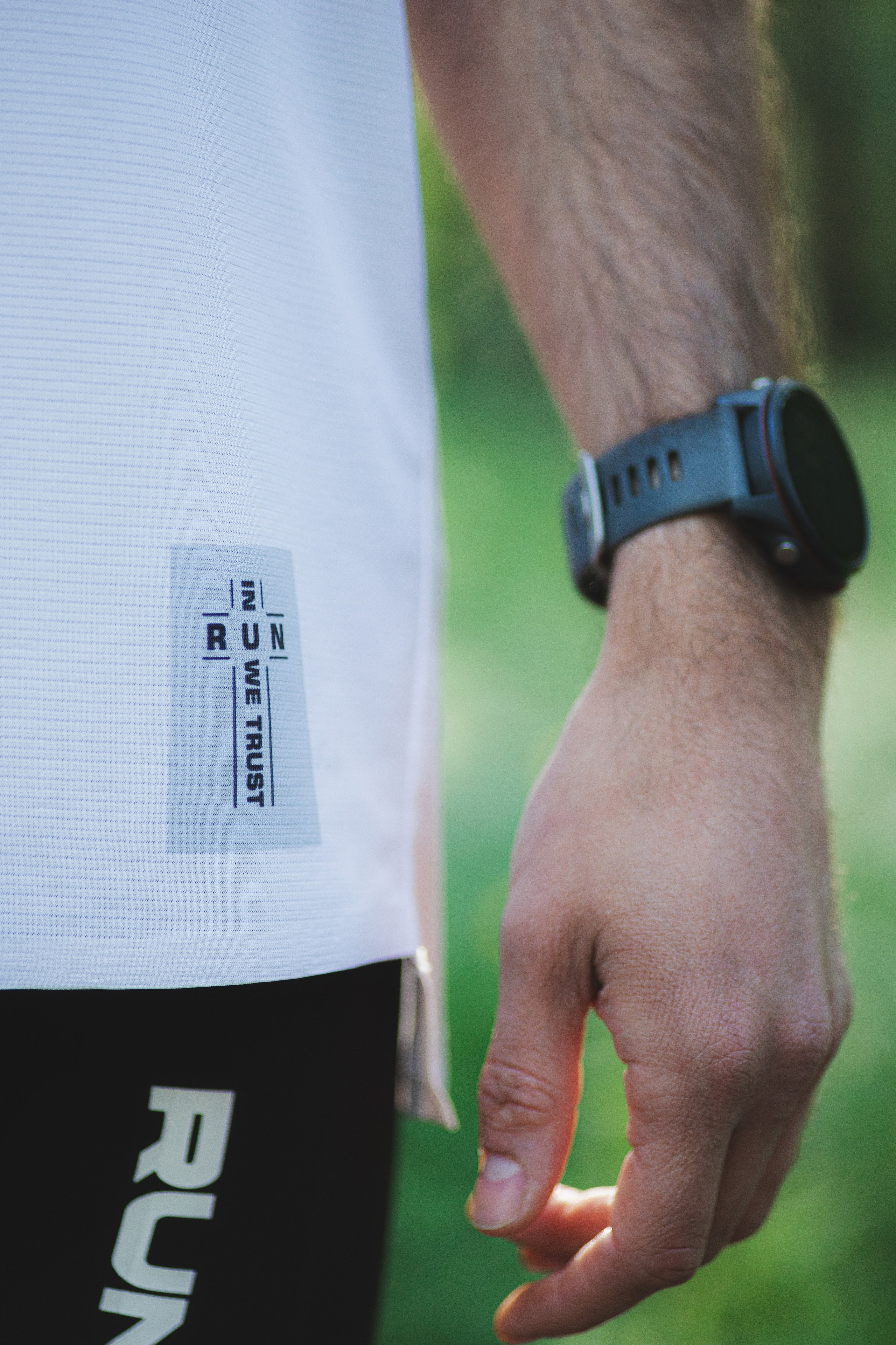 Съёмка лукбука для беговой футболки. Фотограф в Санкт-Петербурге и Москве Наталья Милли