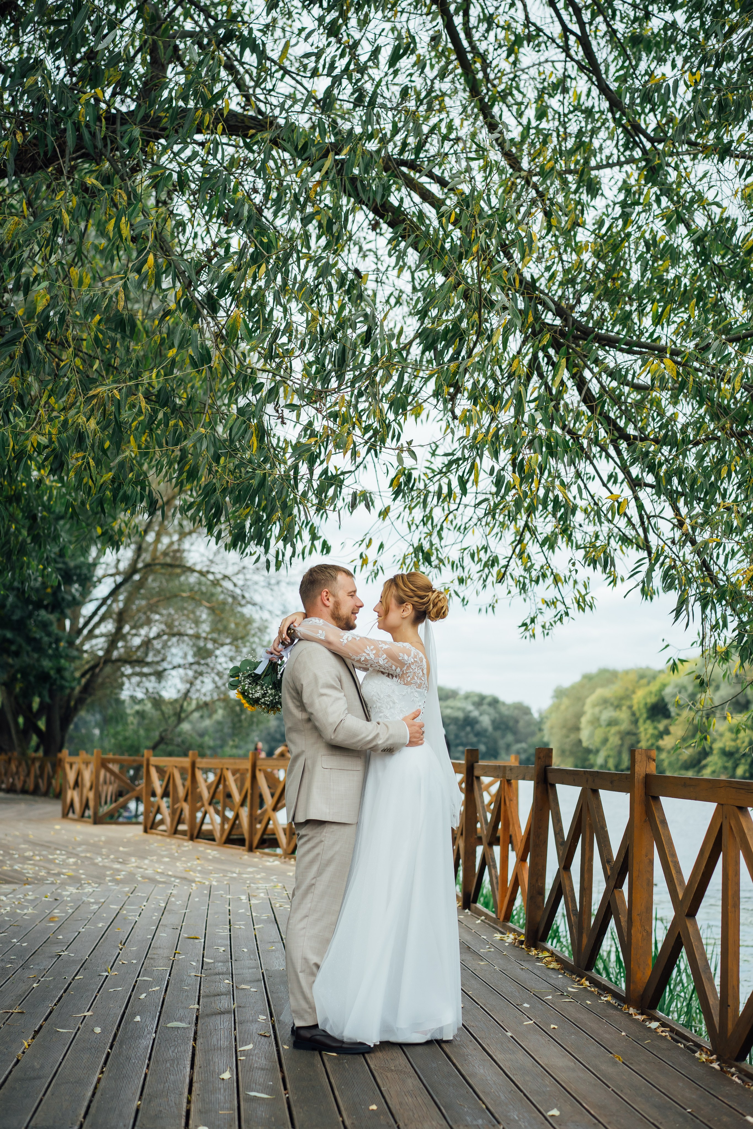 Алексей и Екатерина 06.09.2025 свадебная прогулка. Свадебный фотограф в Коломне, Воскресенске, Егорьевске Владимир Петров