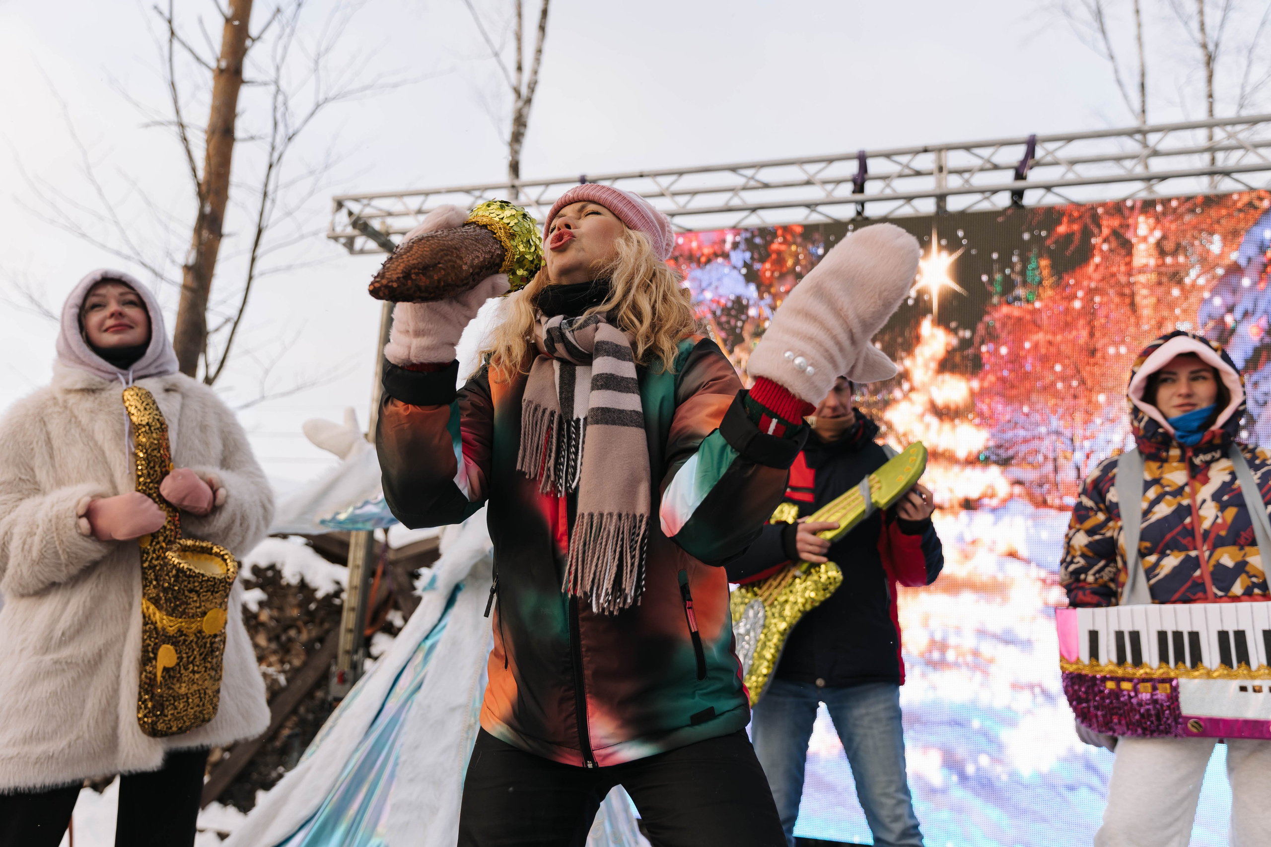 Виноградов. Э Т О М Ы