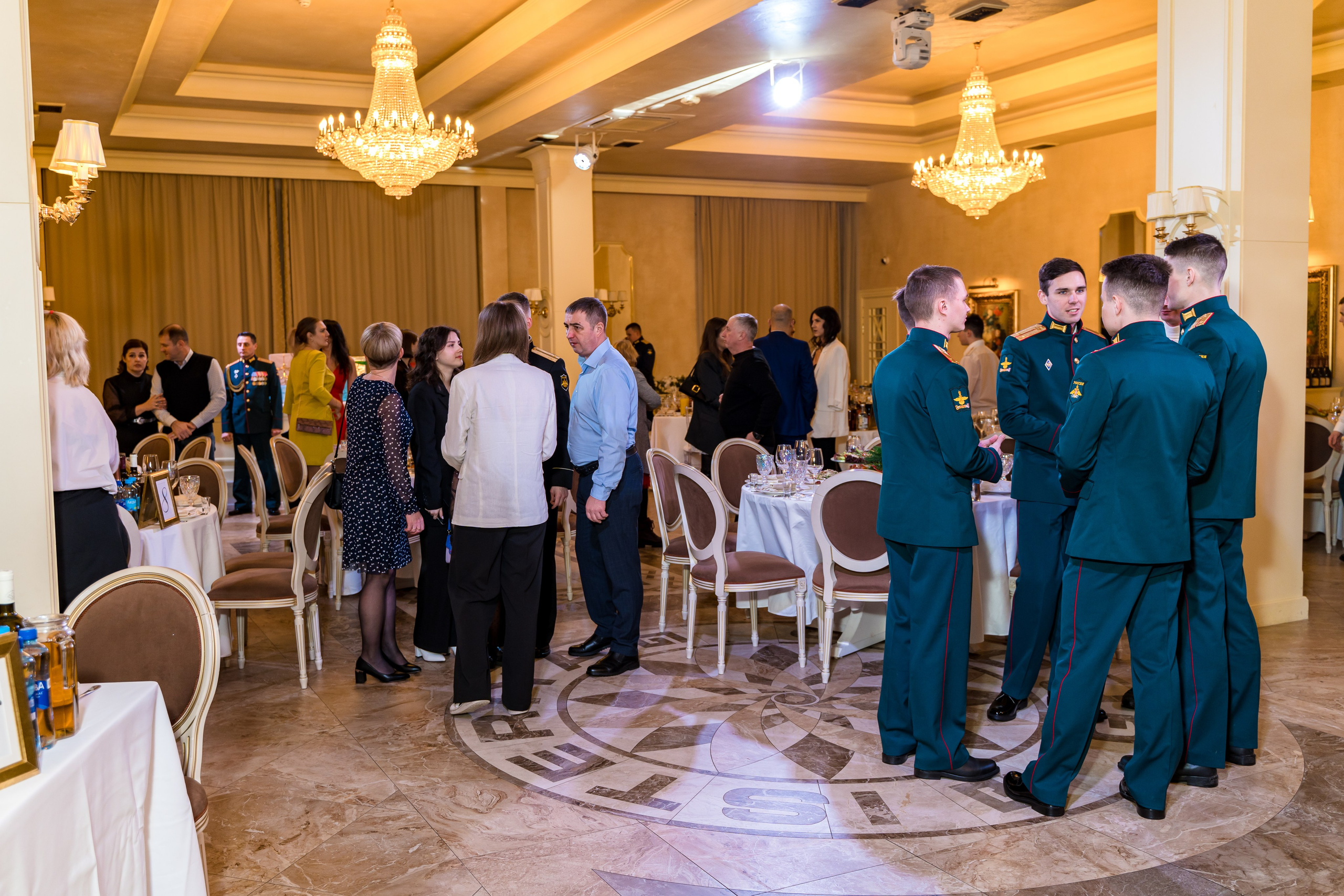 Фотосъемка выпуска военной академии и вручение дипломов