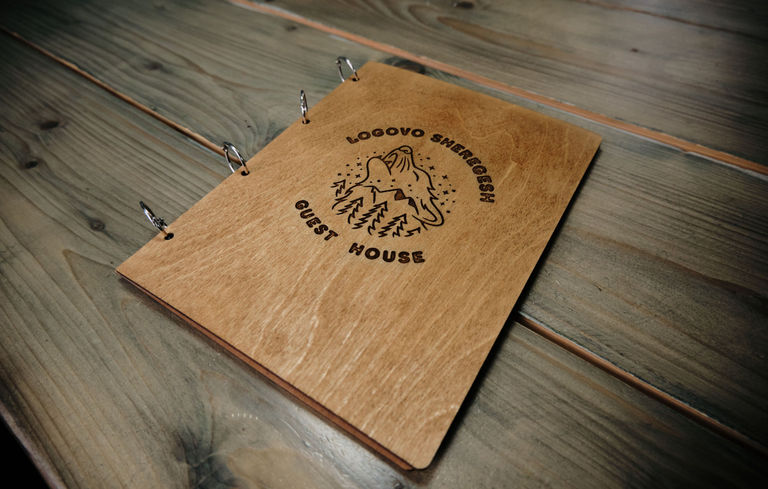 Цветочная 12. Свадебный и семейный фотограф в Новокузнецке Иван Иванов