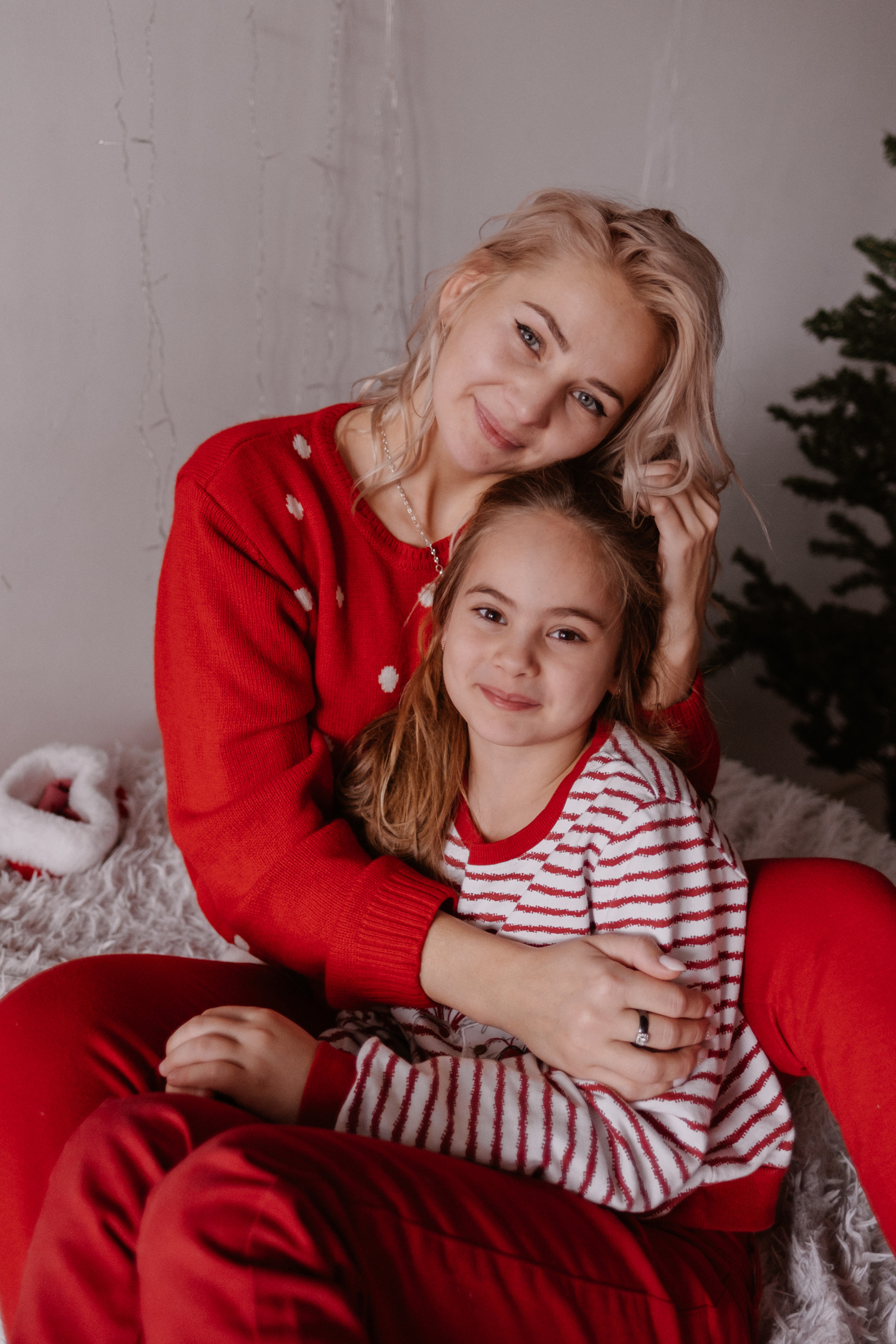 Новогодняя домашняя фотосессия Ира+Рома+Риана+Арсен+Ваник+Давид+ Амиран. Свадебный и семейный фотограф г. Волгоград Биленко Ангелина