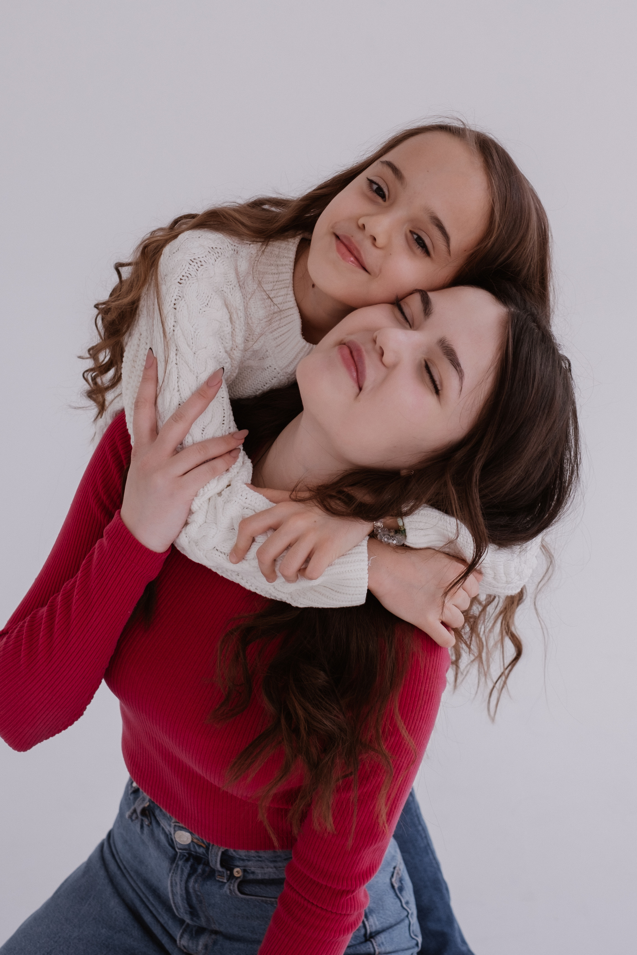 Сестрички Татьяна и Оля. Свадебный и семейный фотограф г. Волгоград Биленко Ангелина