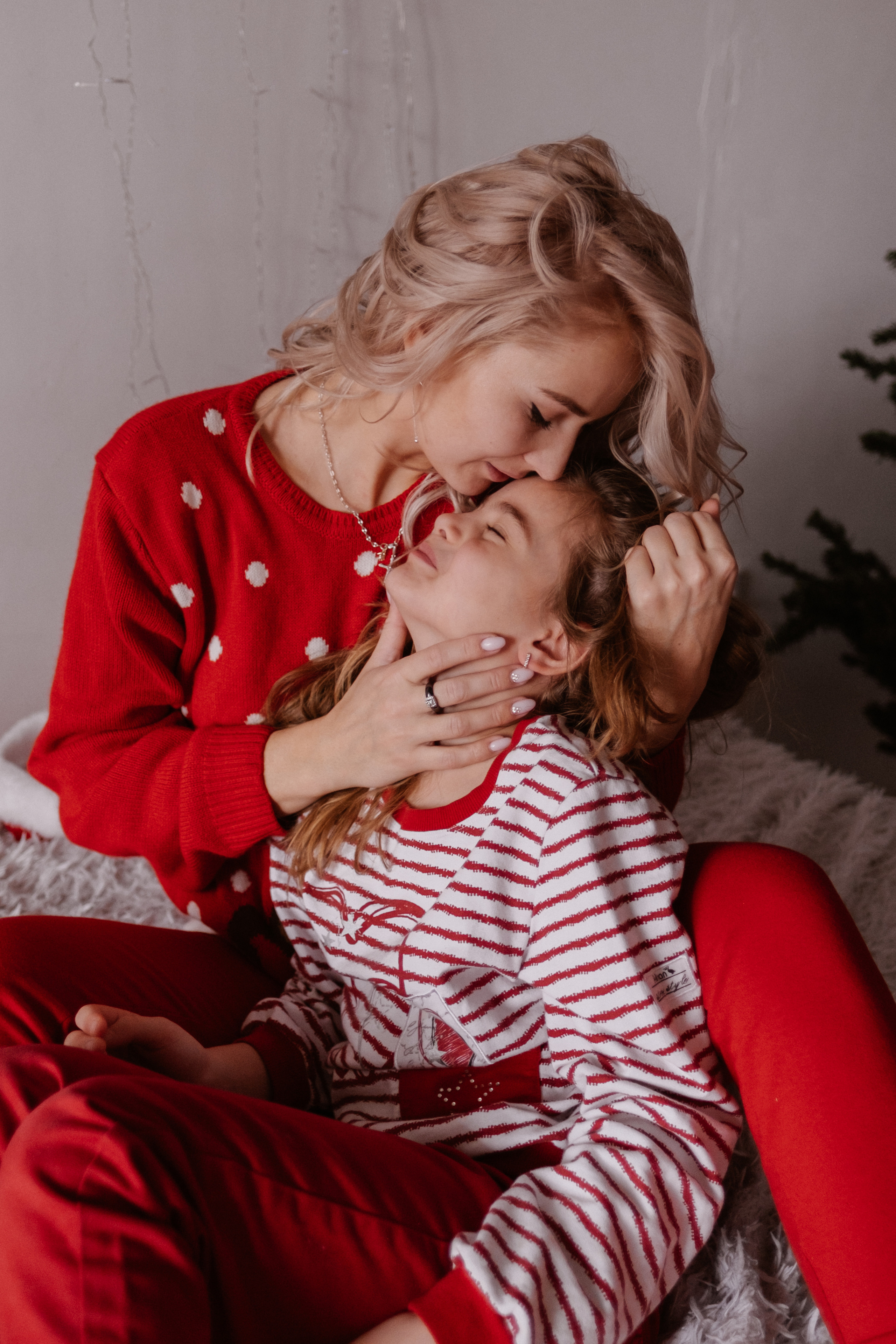 Новогодняя домашняя фотосессия Ира+Рома+Риана+Арсен+Ваник+Давид+ Амиран. Свадебный и семейный фотограф г. Волгоград Биленко Ангелина