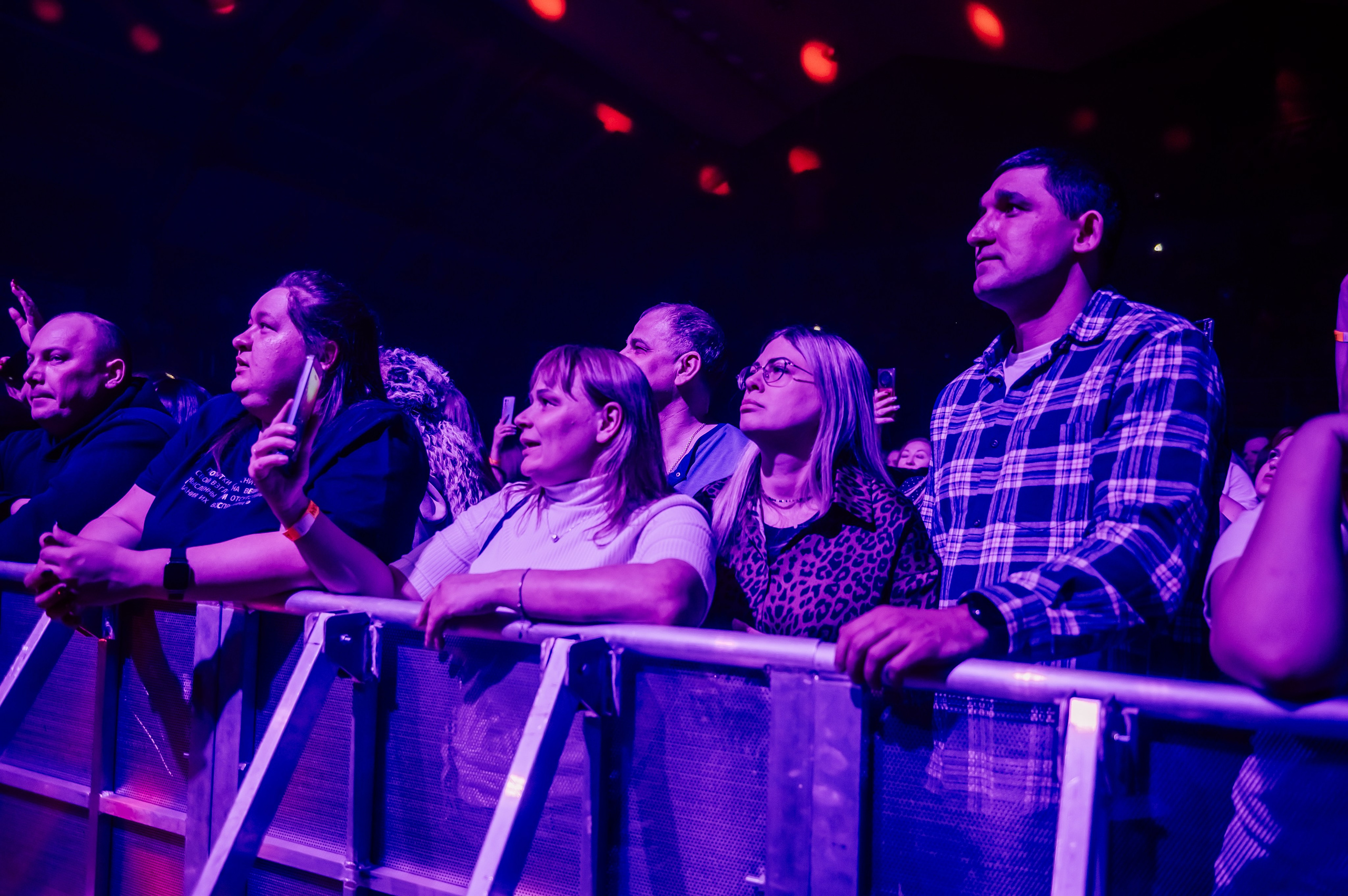 Дискач 90-х в Кемерово, СРК Арена. Детский фотограф, семейный фотограф и репортажи в Кемерово