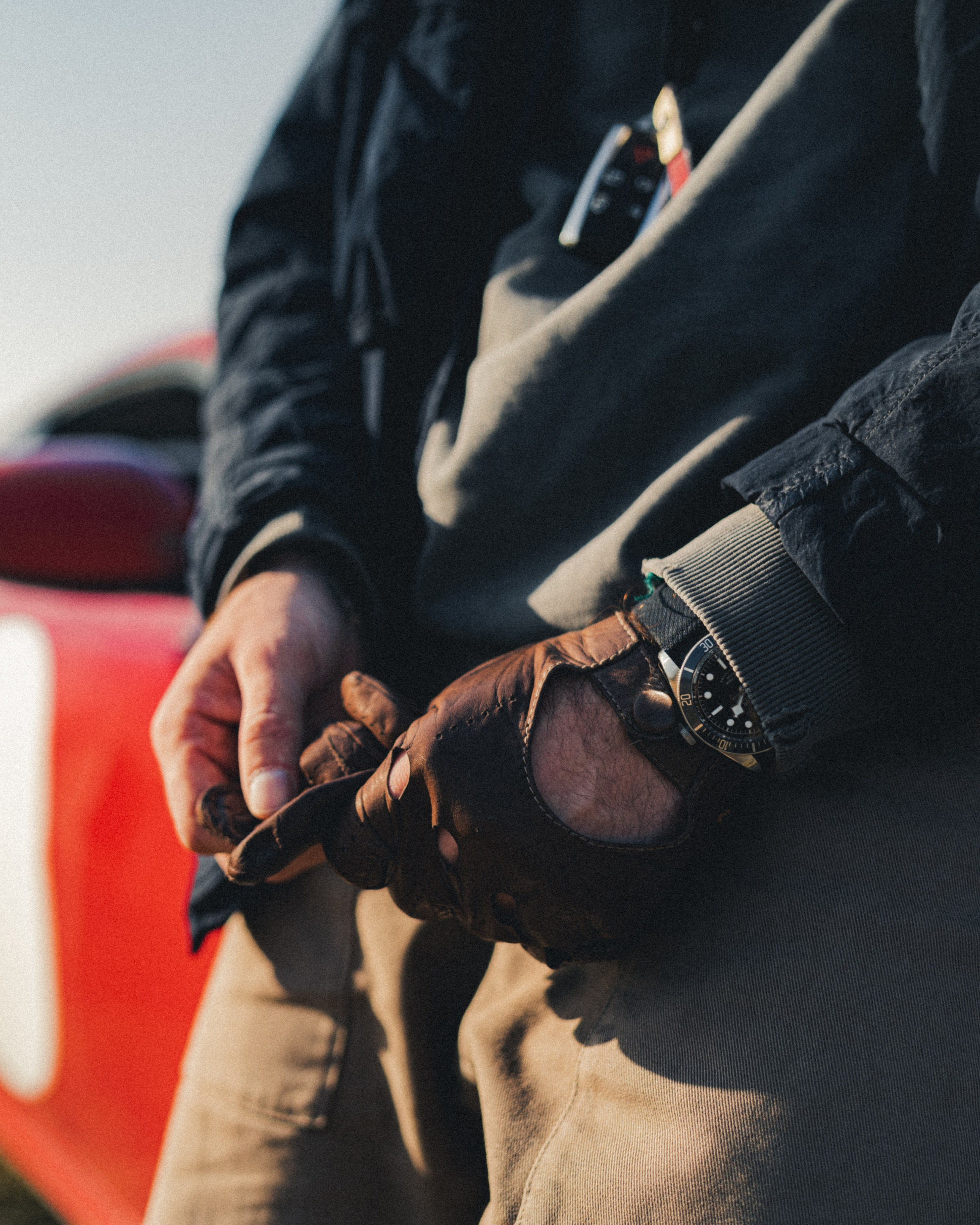 Автомобильная фотосессия Jaguar XK + портрет владельца. Фотограф Илья К. в Москве